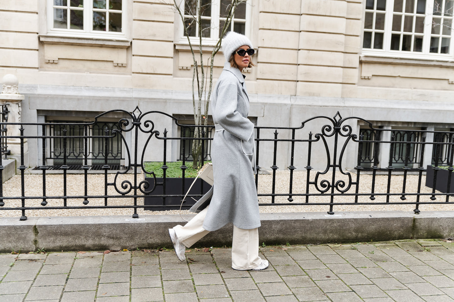 <tc>Manteau ceinturé Meredith mélangé gris</tc>