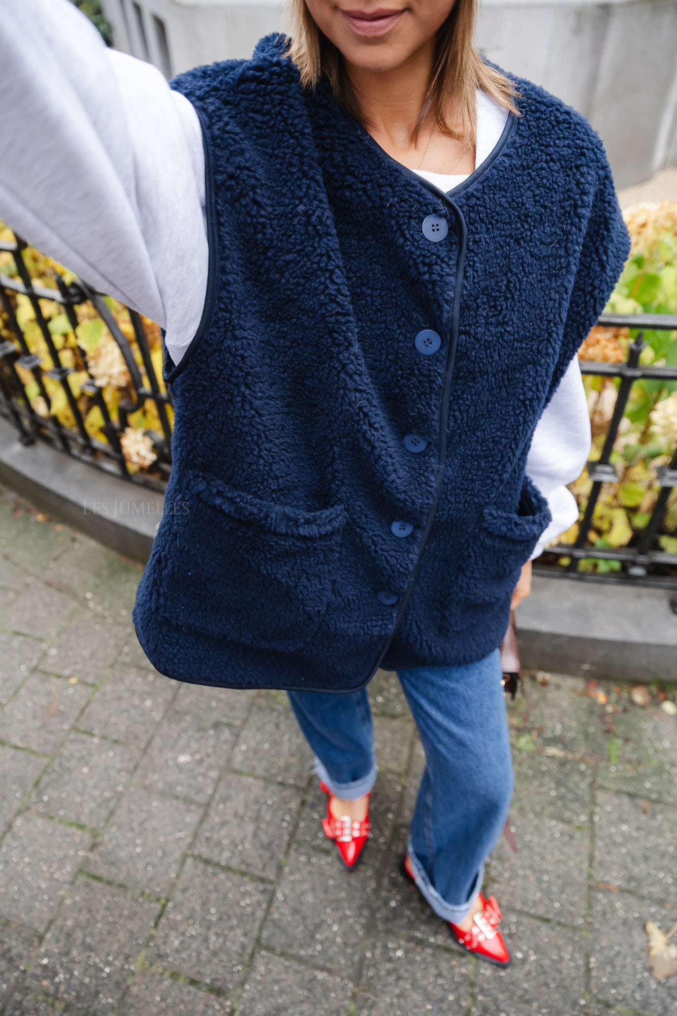Chelsea sleeveless jacket navy blue