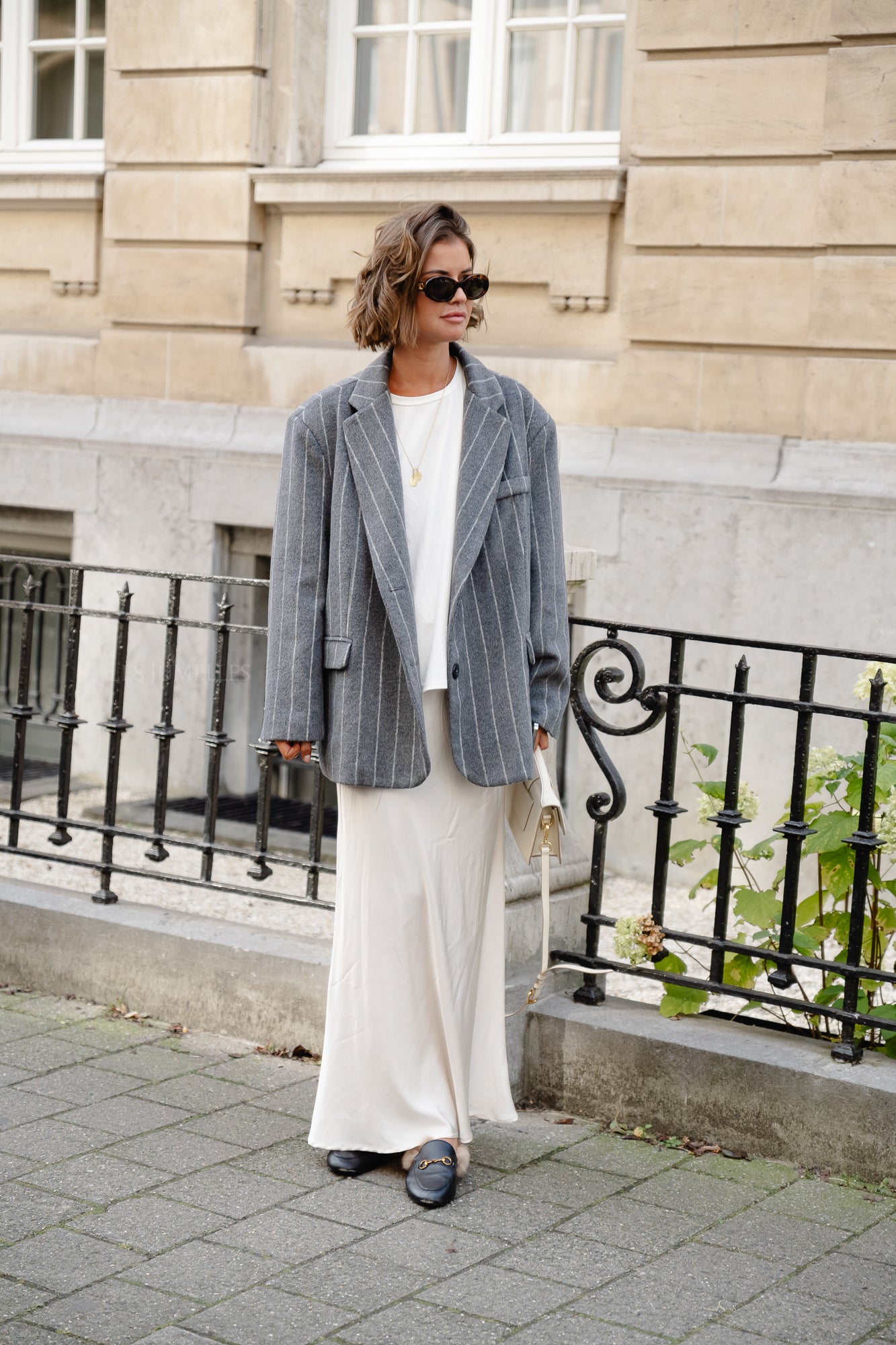 Maya striped blazer dark grey