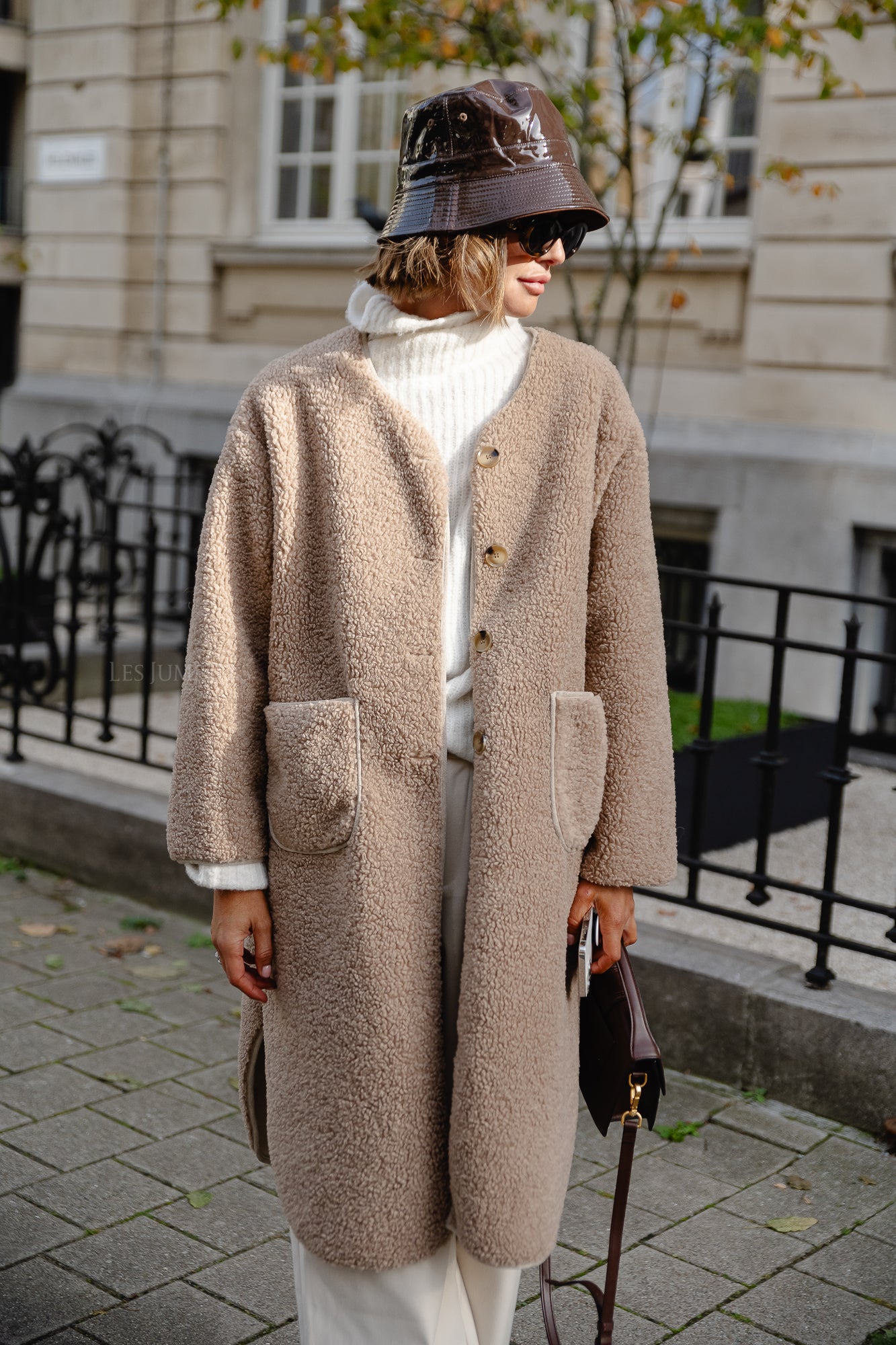 Emma teddy coat taupe