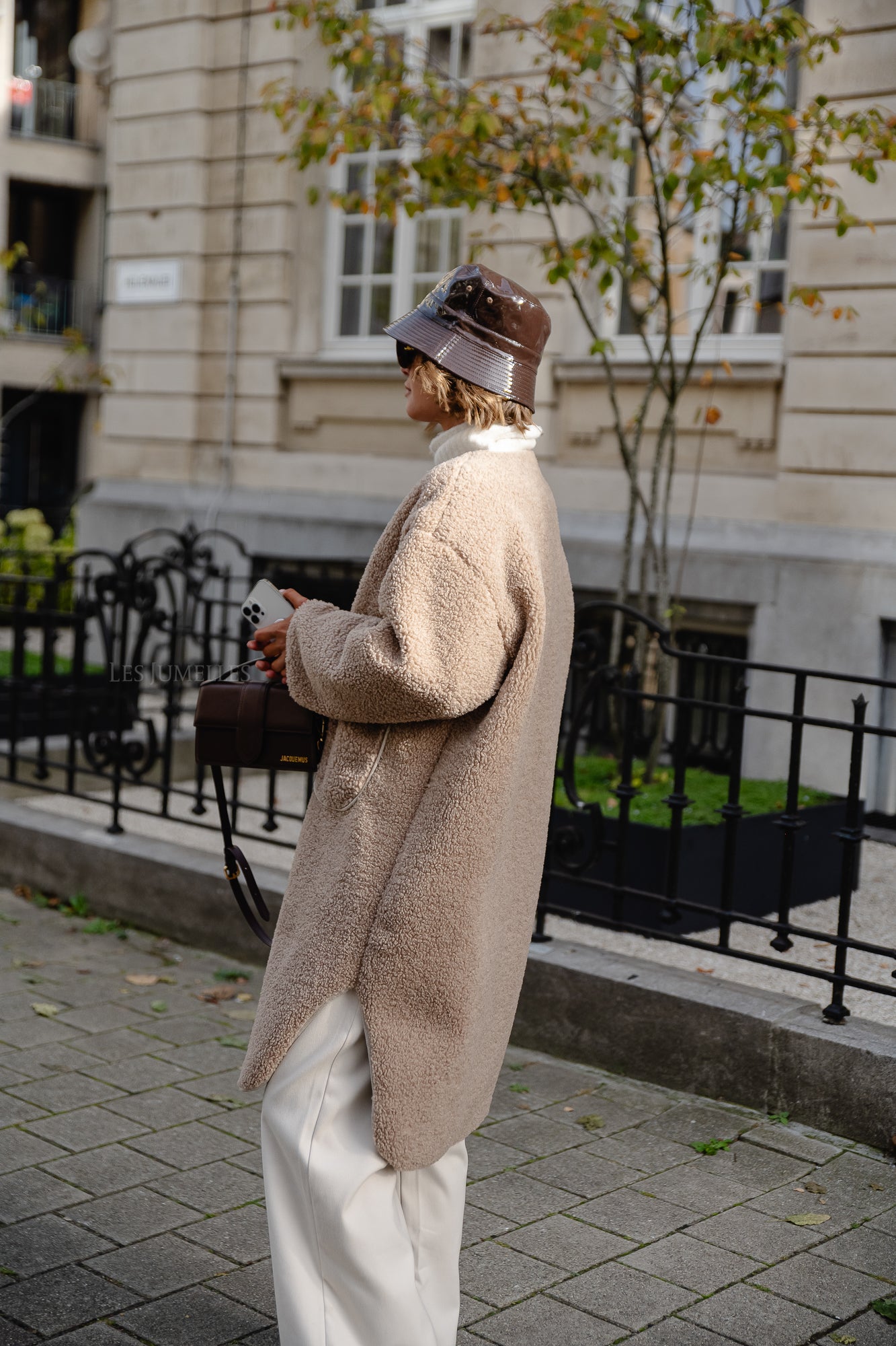 Emma teddy coat taupe