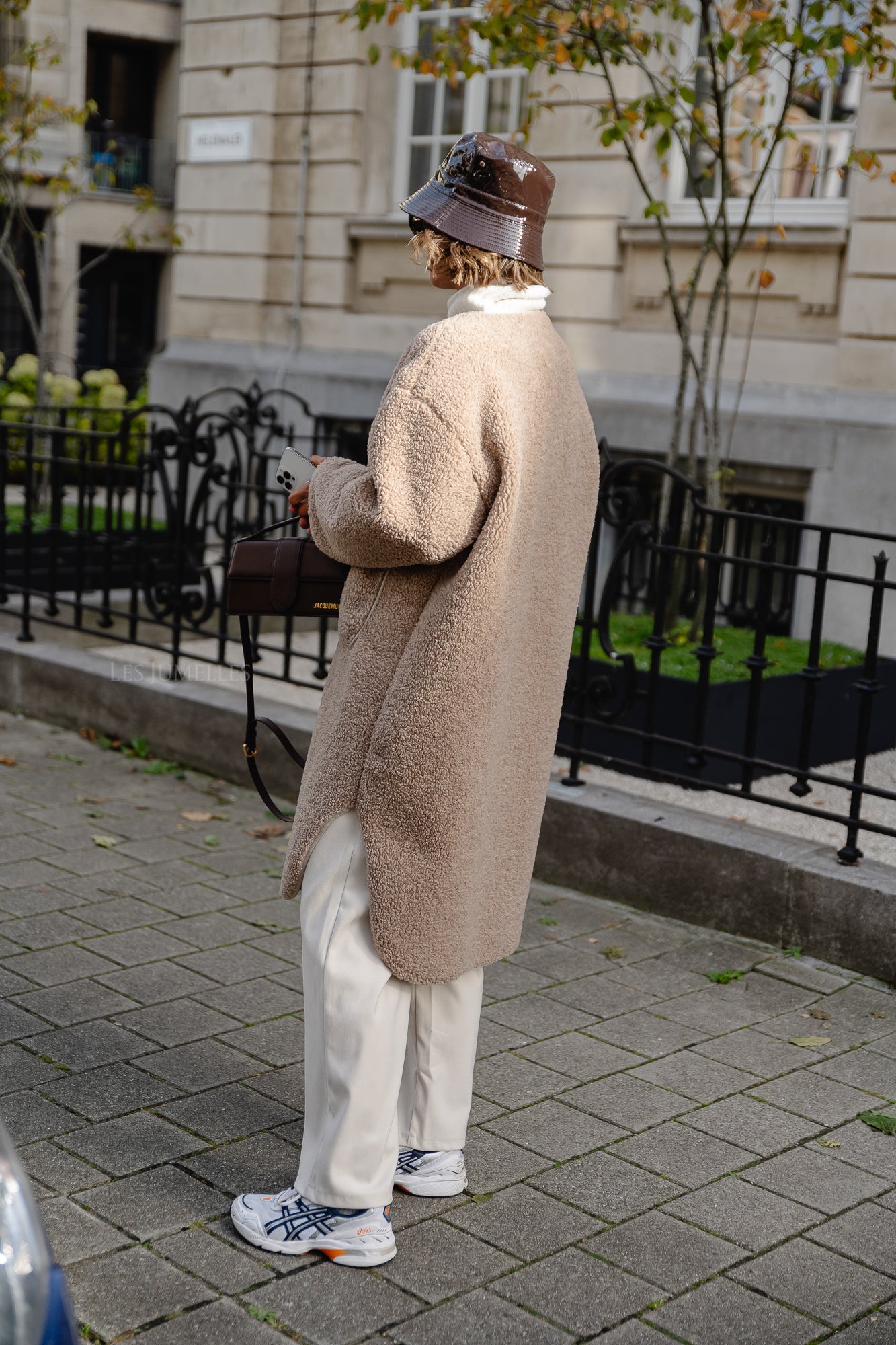 Emma teddy coat taupe
