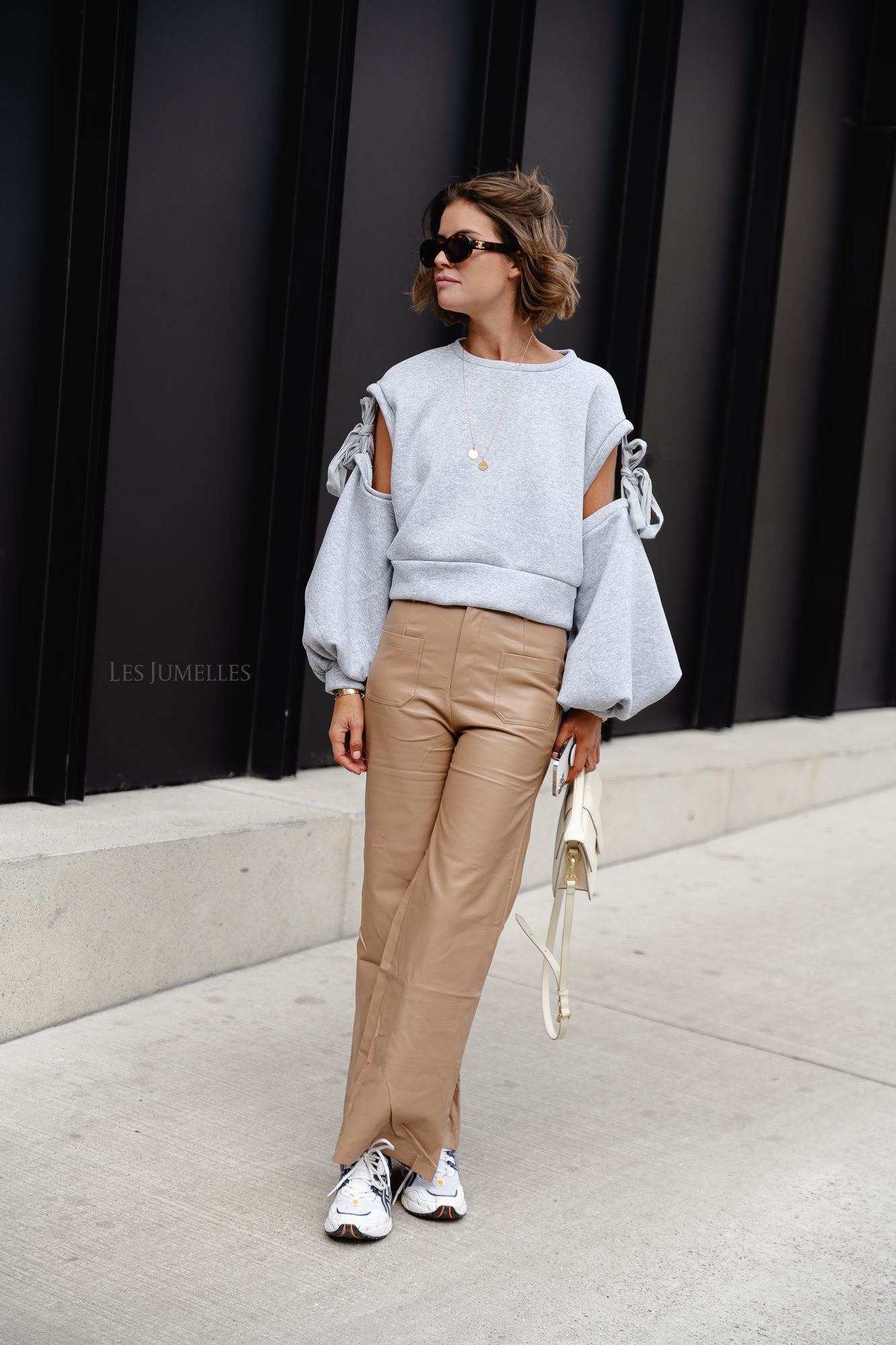 <tc>Pull Jaiden gris</tc>