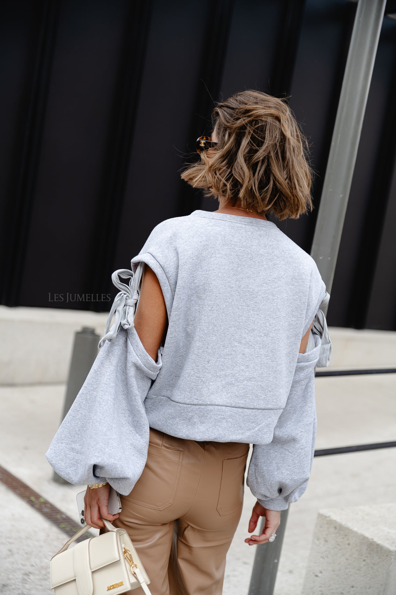 <tc>Pull Jaiden gris</tc>