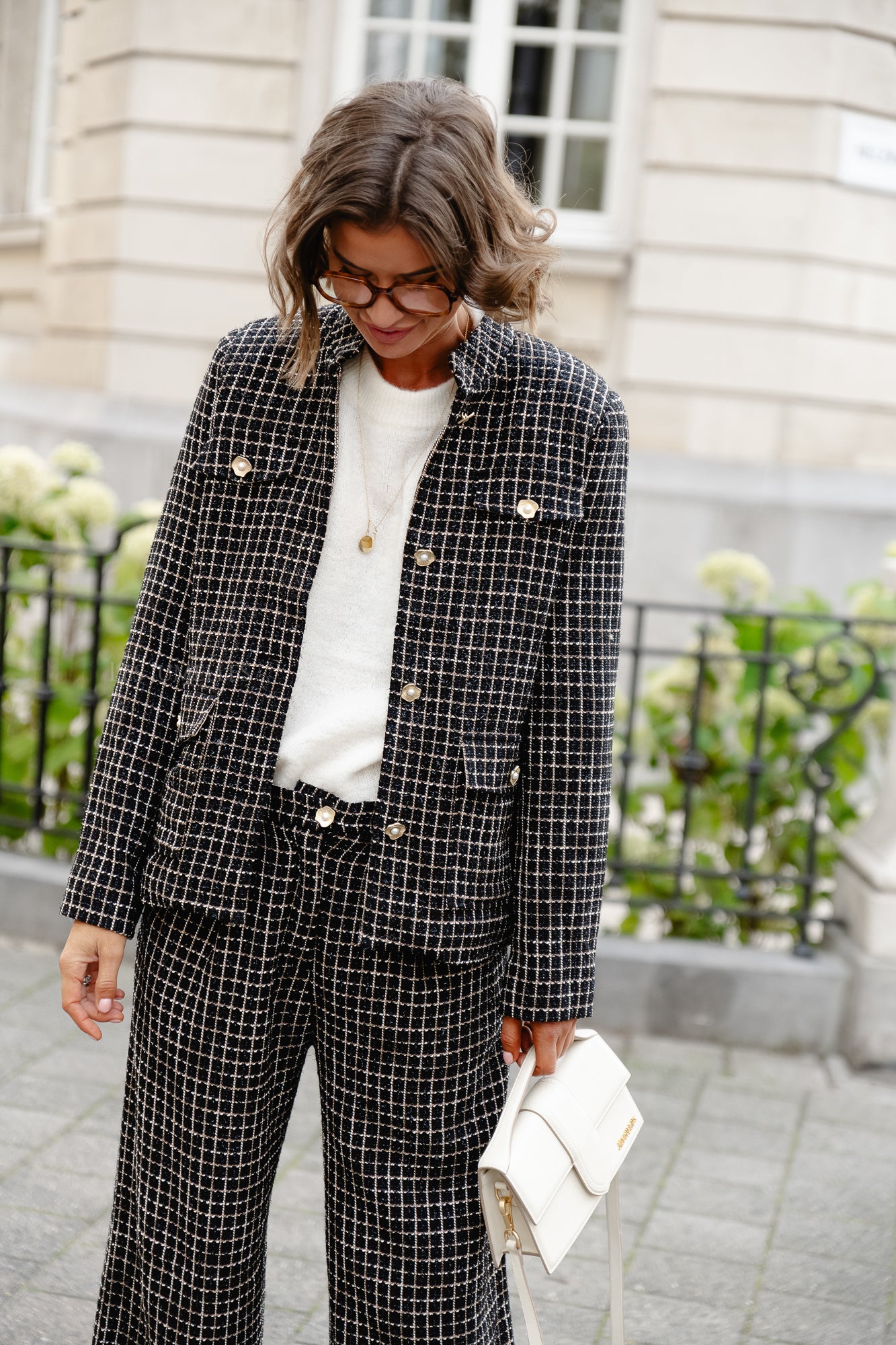 <tc>Veste bouclée à carreaux noir/blanc</tc>