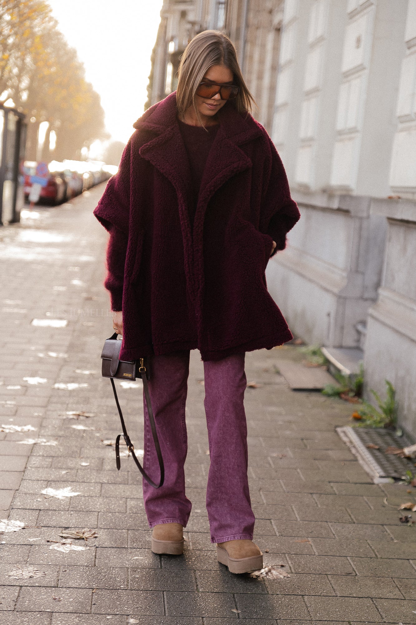 Kensi Poncho in Burgunderrot