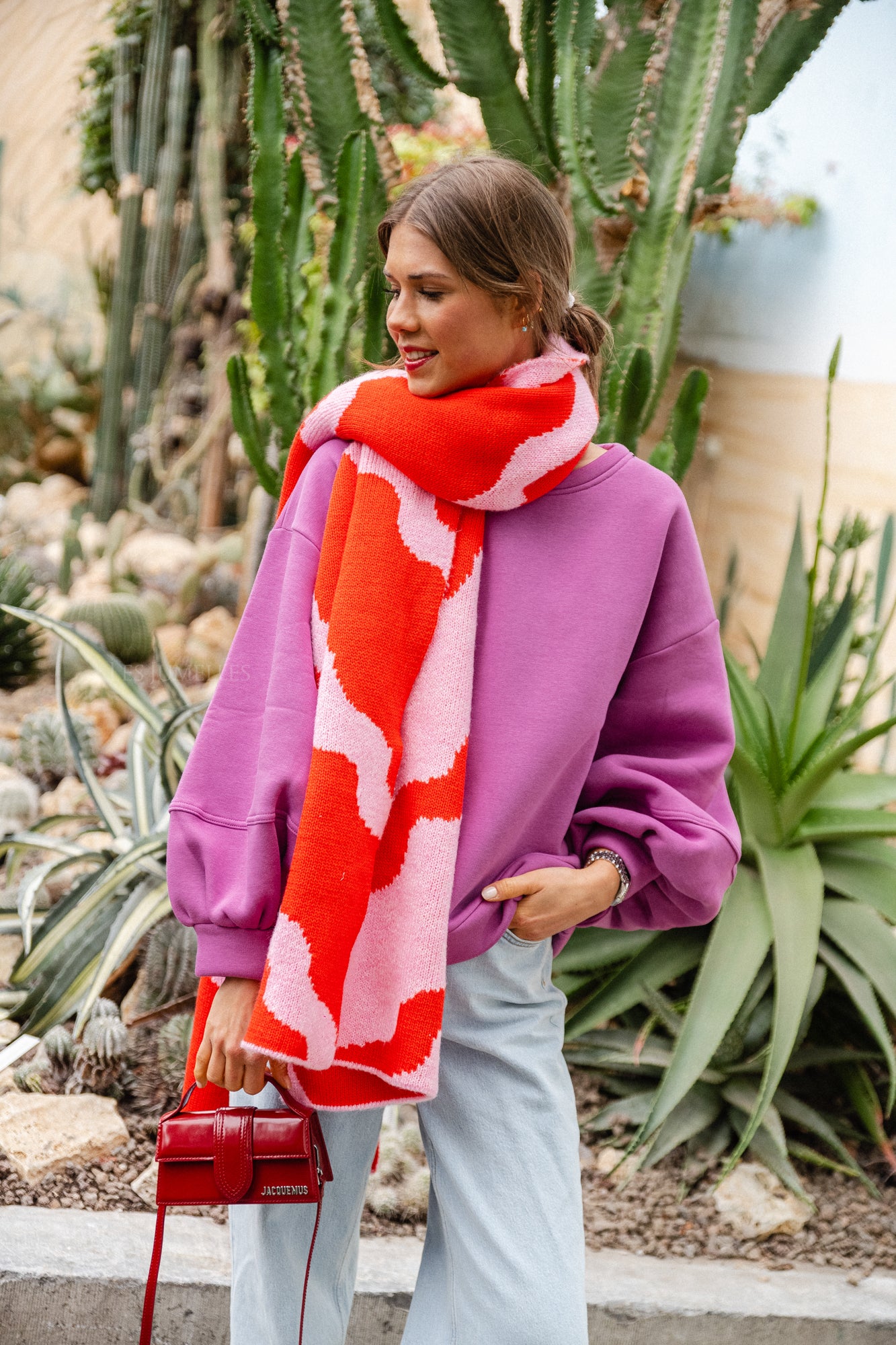 Noa scarf red/pink