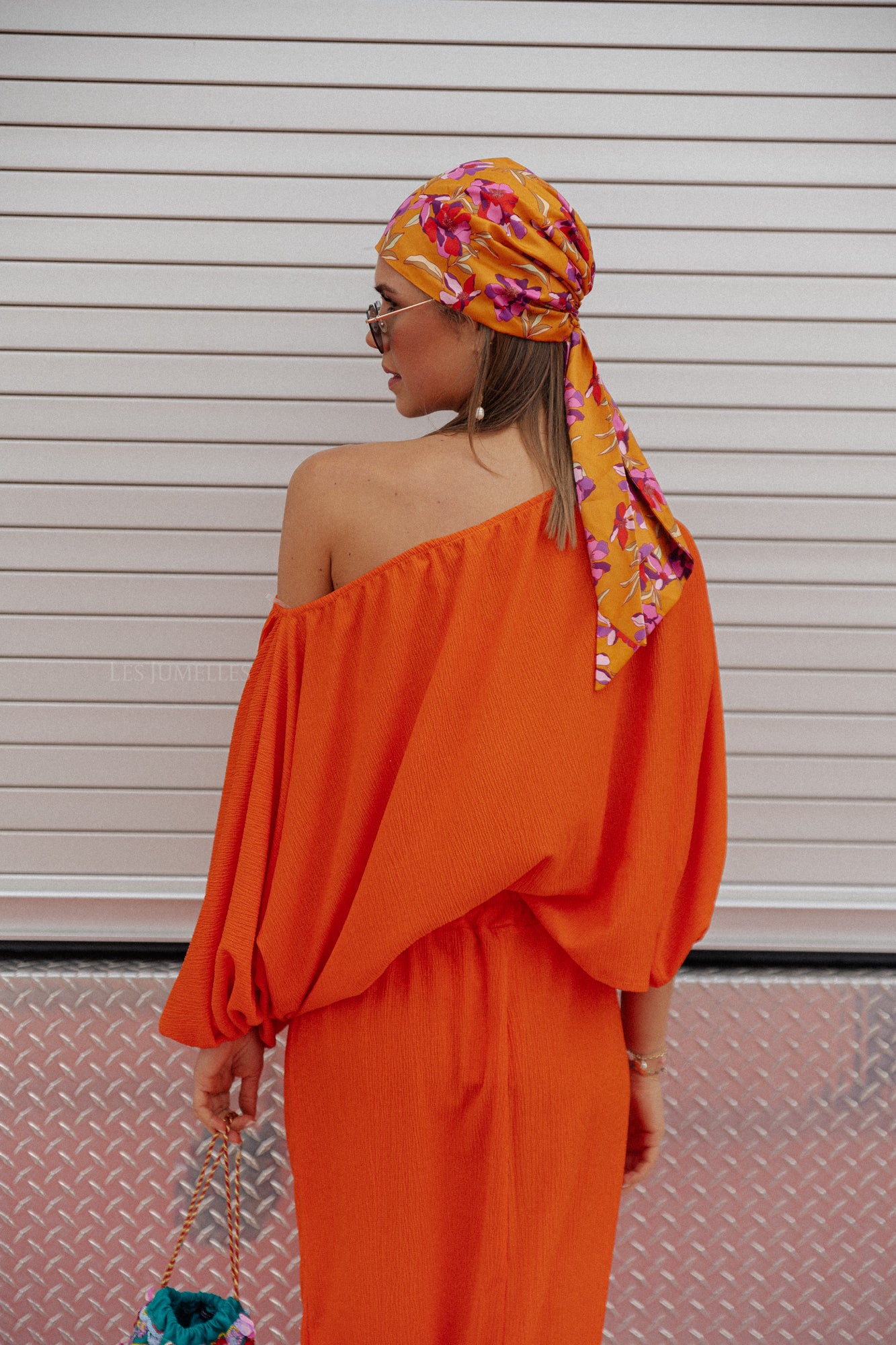 Aubrey Off-Shoulder Bluse in Dunkelorange