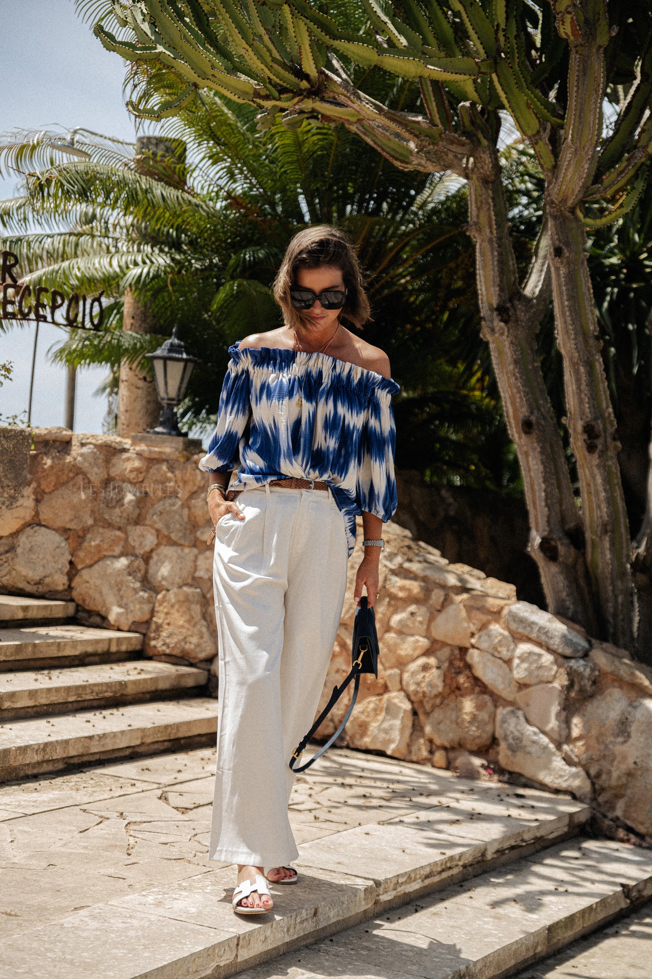 Anabel schulterfreie Bluse in Tie-Dye-Blau