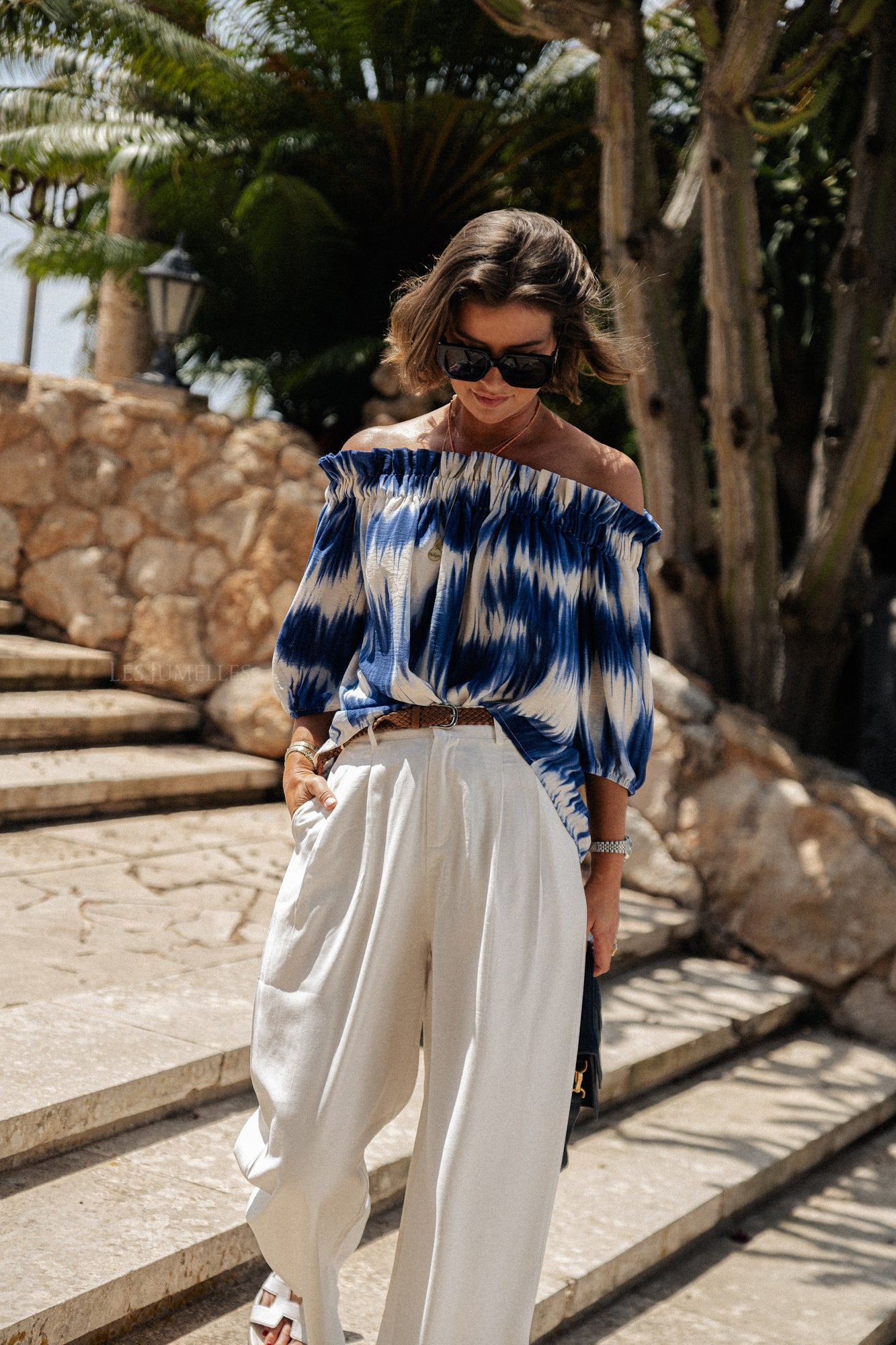 Anabel schulterfreie Bluse in Tie-Dye-Blau