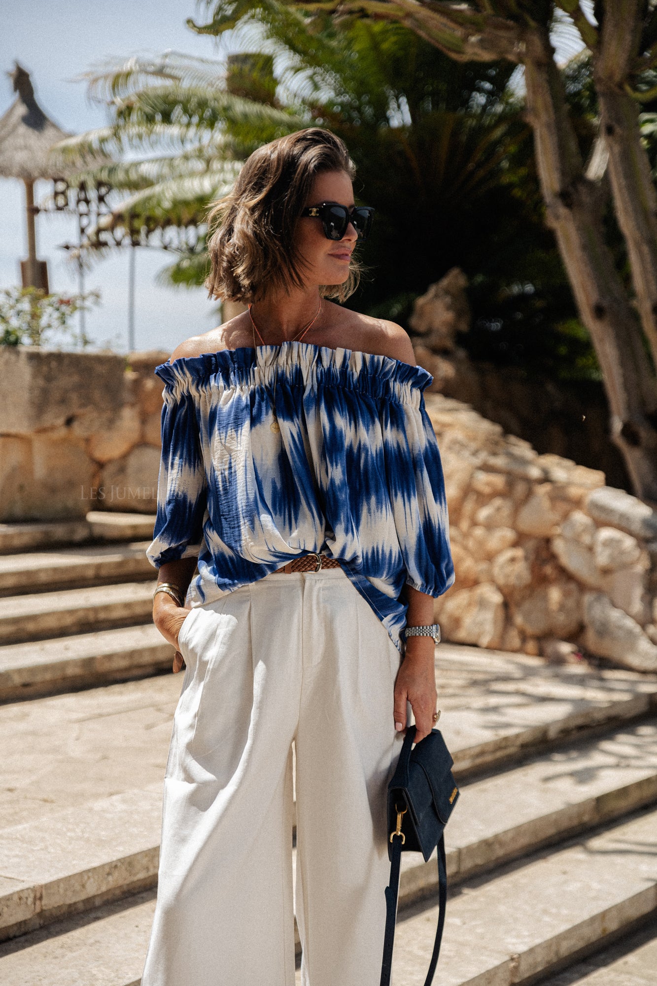 Anabel schulterfreie Bluse in Tie-Dye-Blau