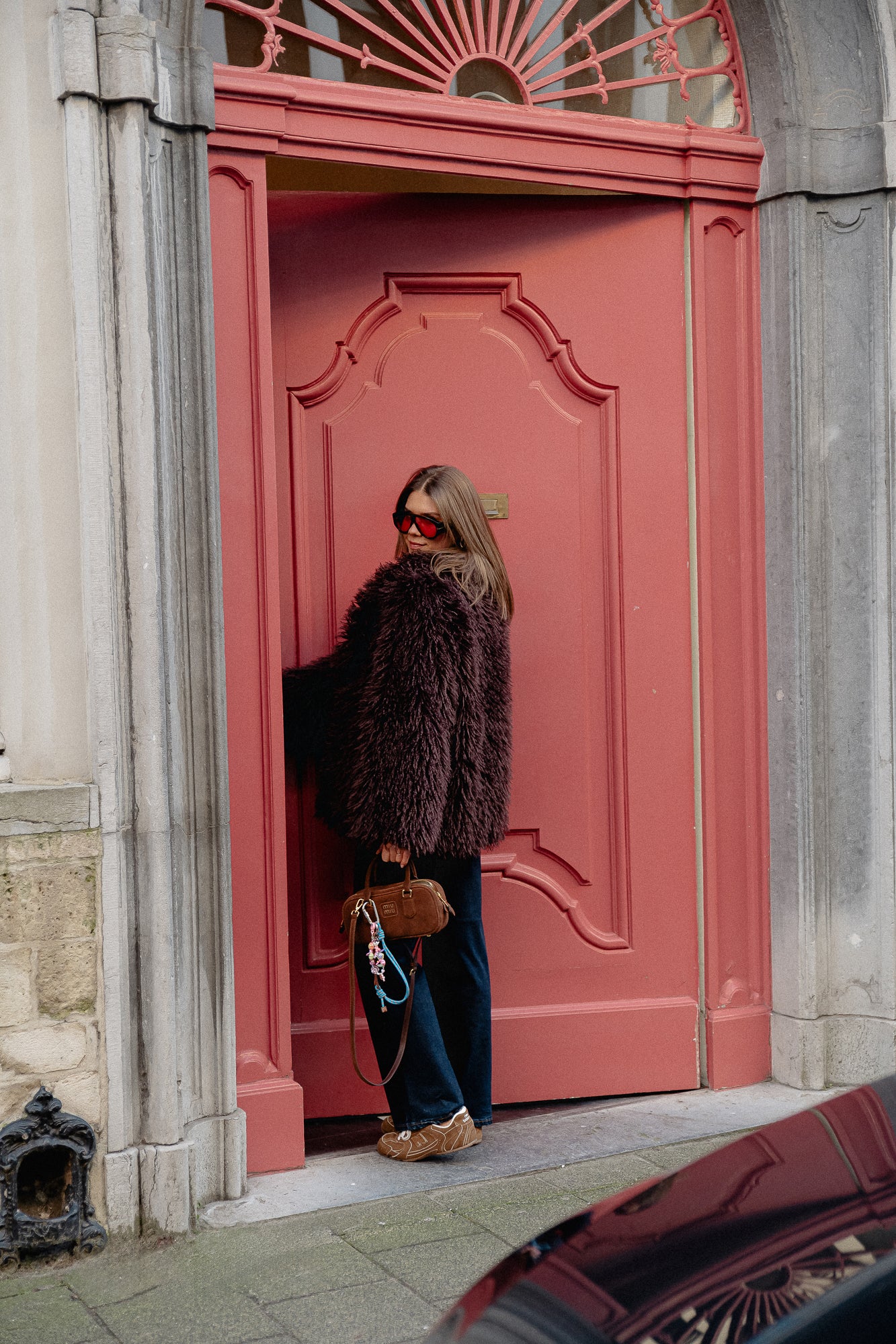 Cameron Mantel aus Kunst-Shearling Schokolade