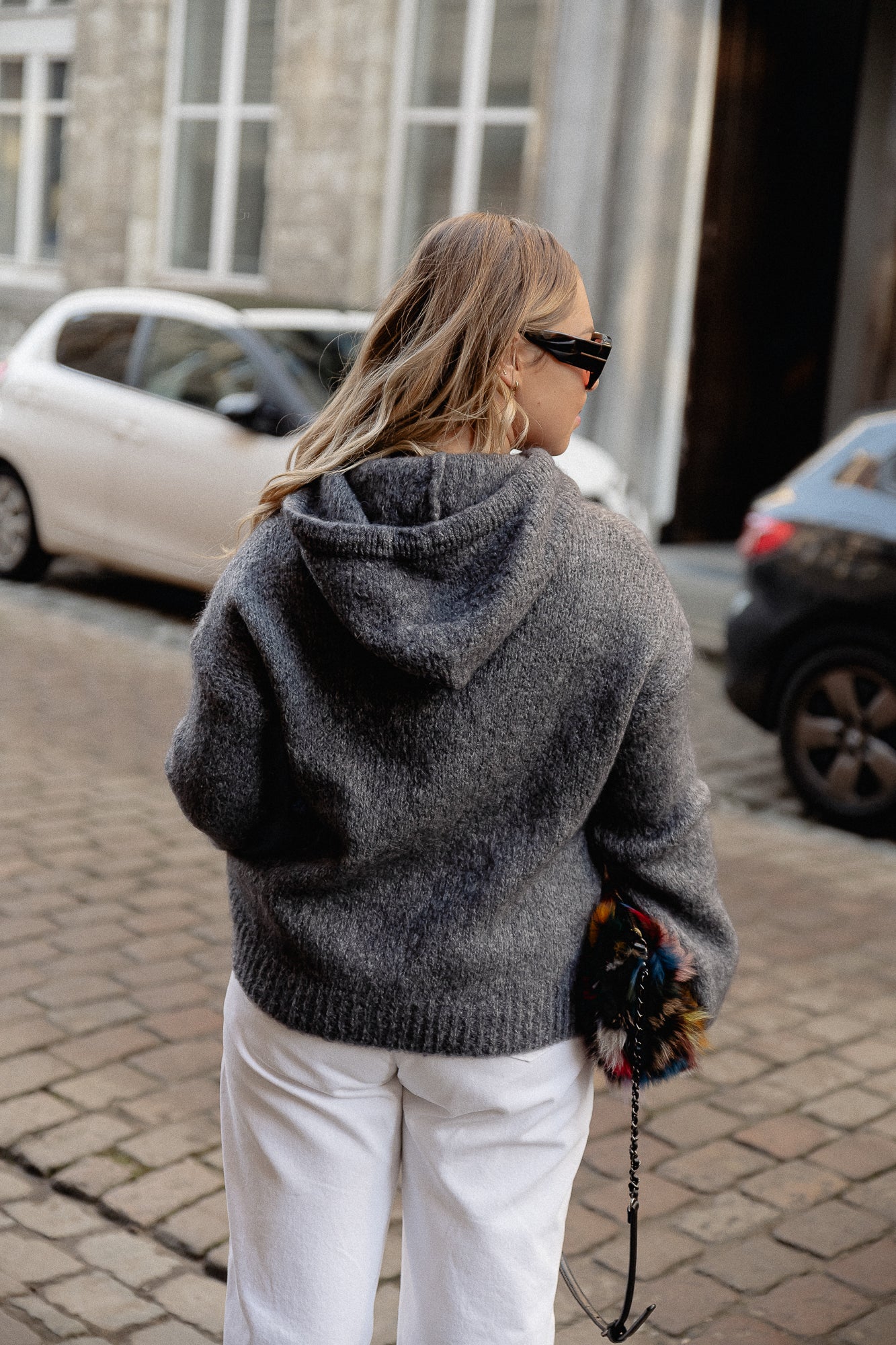 Lucie Kapuzenpullover Grau