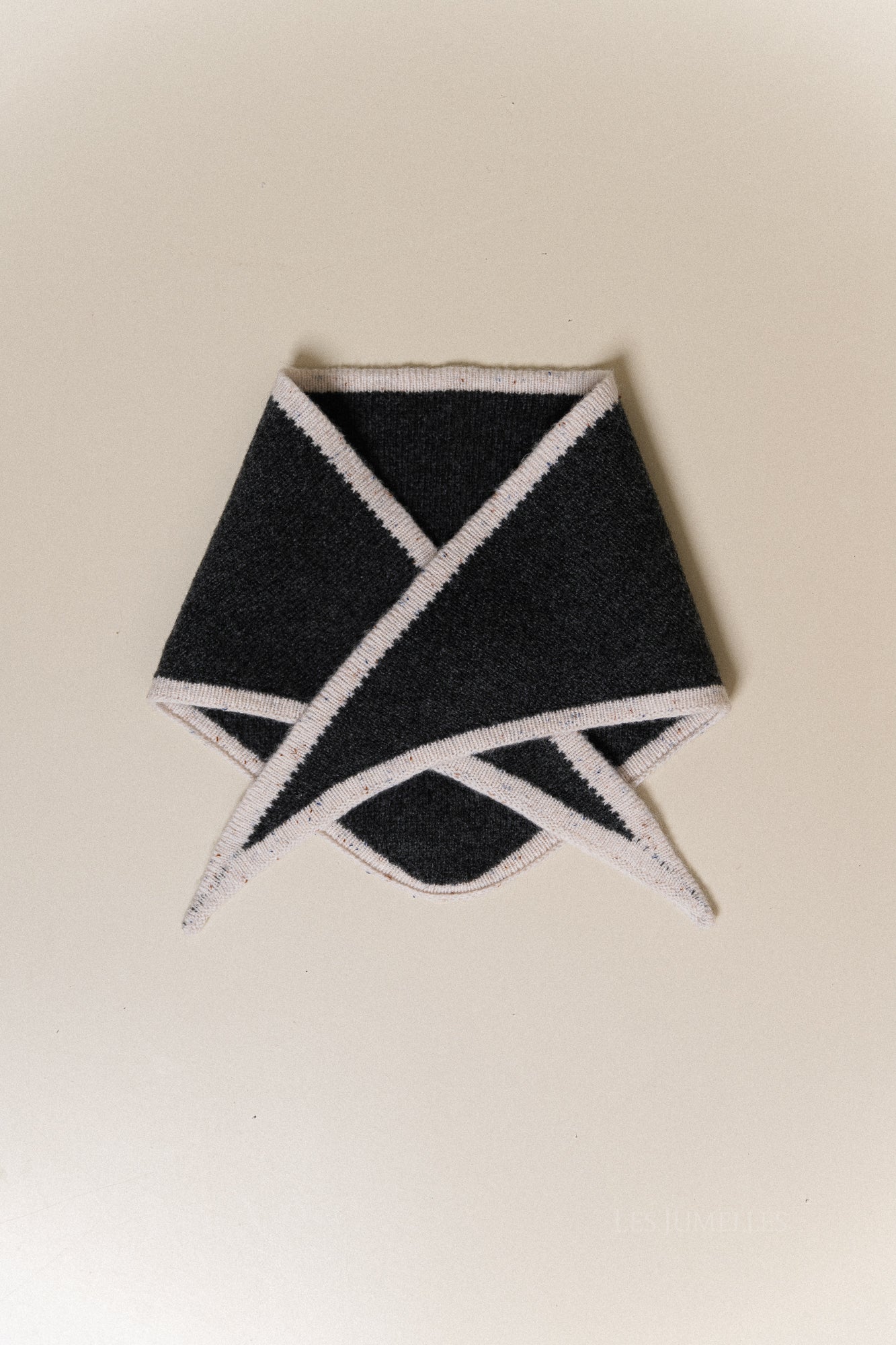 Lizzy wollen driehoekssjaal antraciet