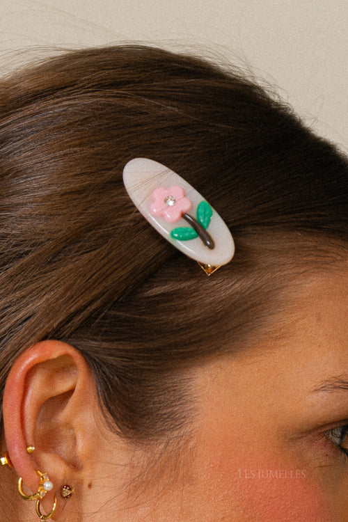 Mini flower hair clip pearl blush