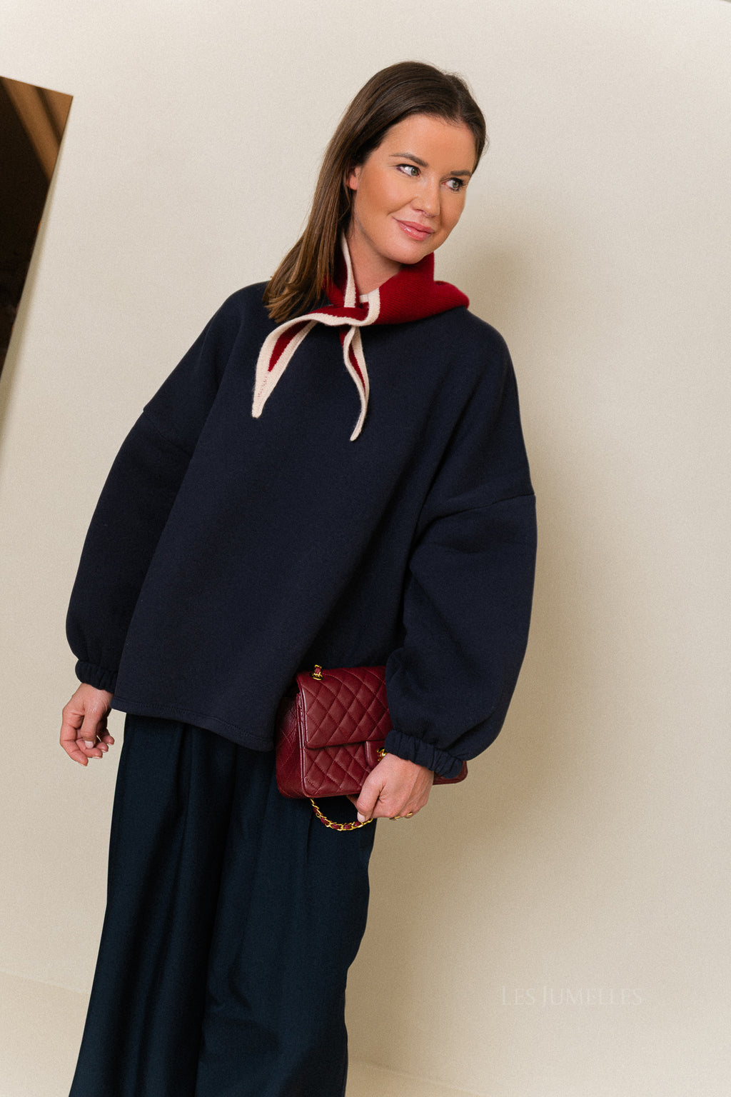 Lizzy wool triangle scarf rumba red