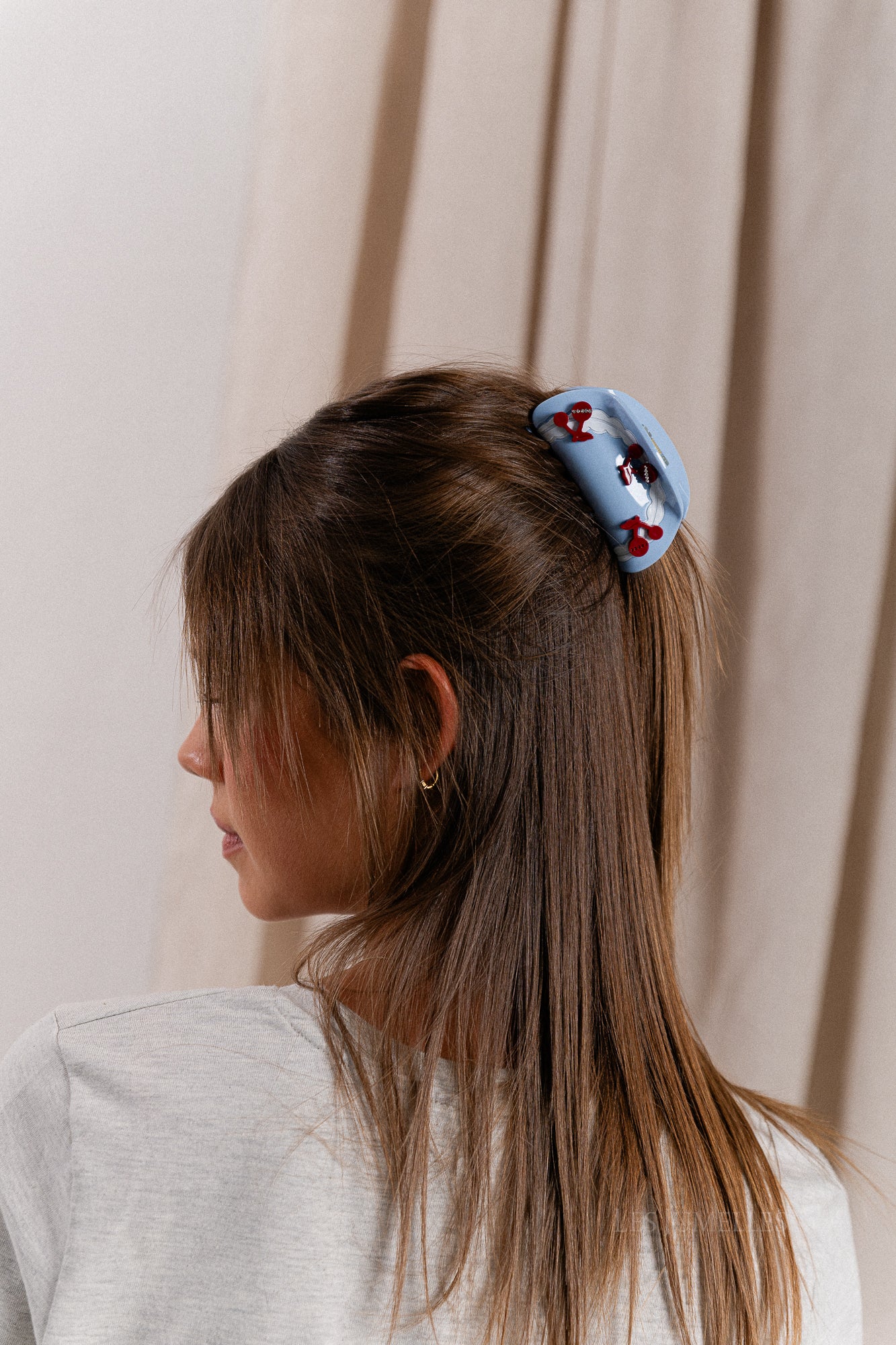 Cherry haarclip blauw