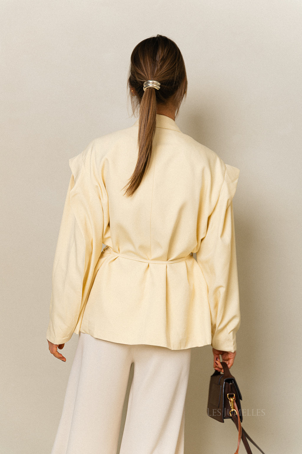 Valerie blazer anise flower