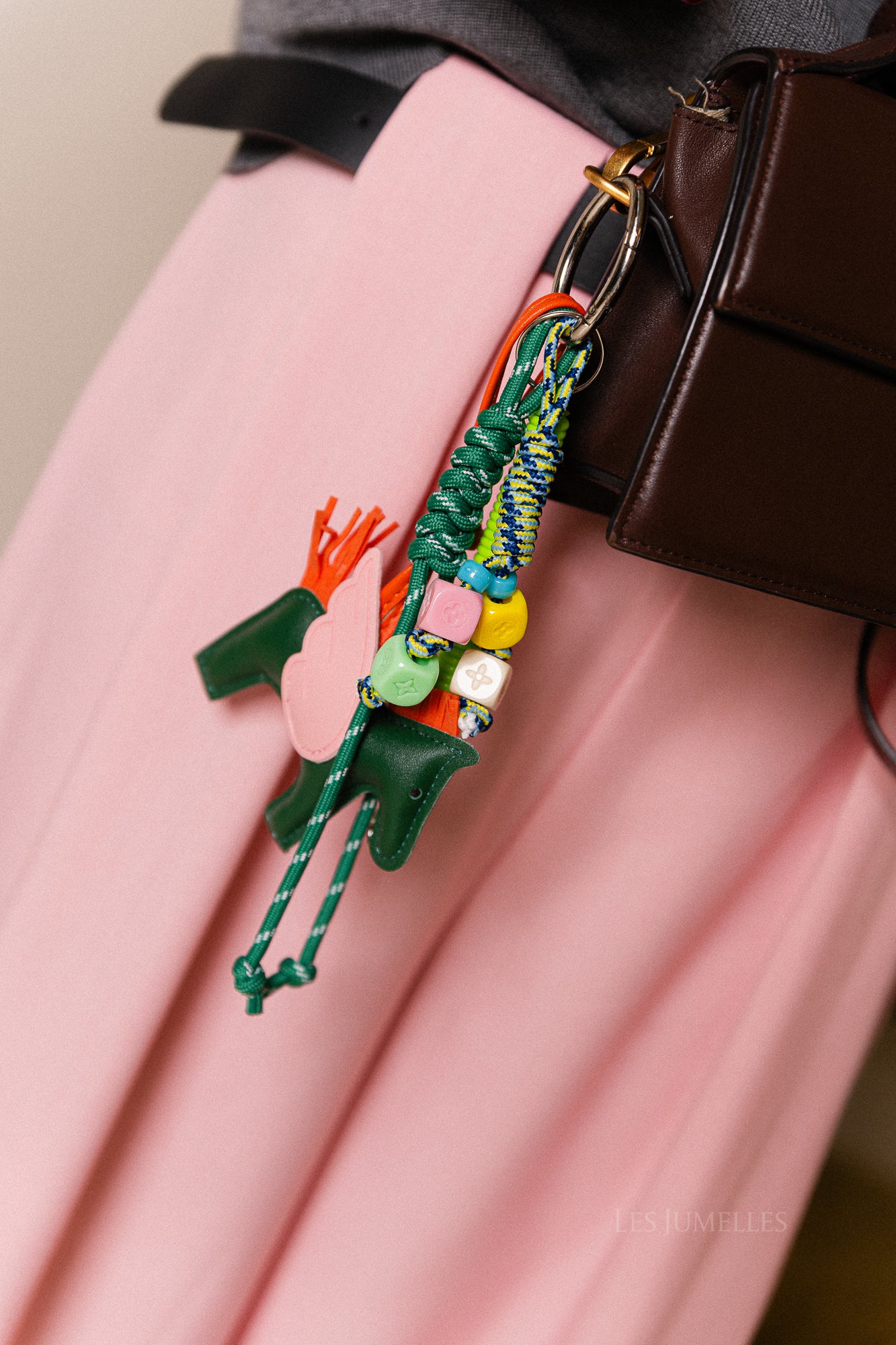 Unicorn sleutelhanger donkergroen/oranje