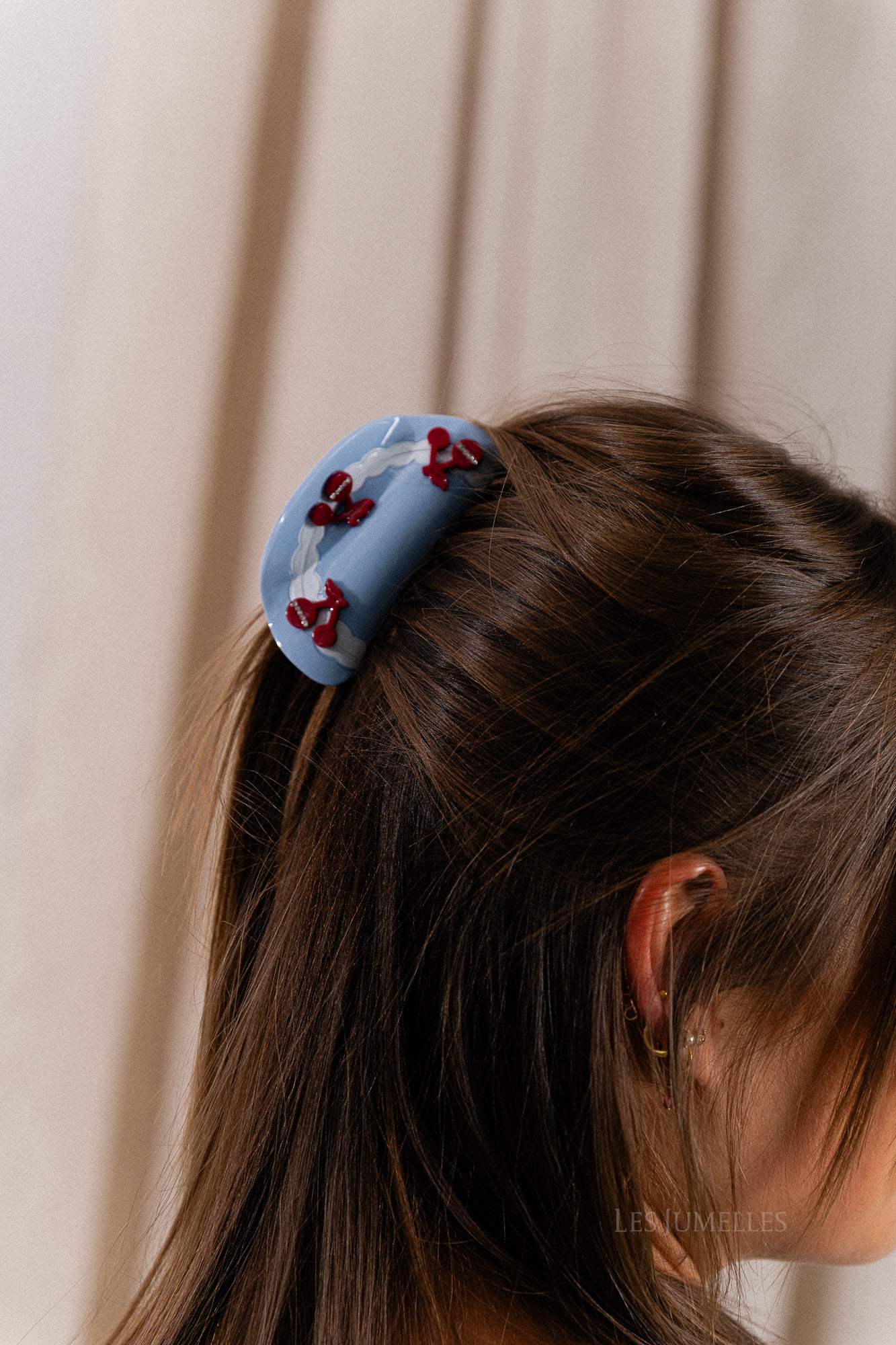 Cherry haarclip blauw