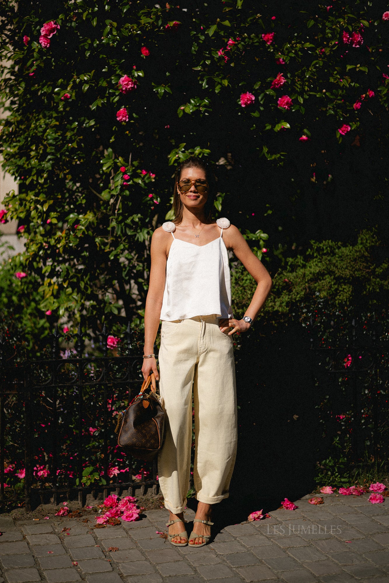 VICille V-neck rose singlet top birch