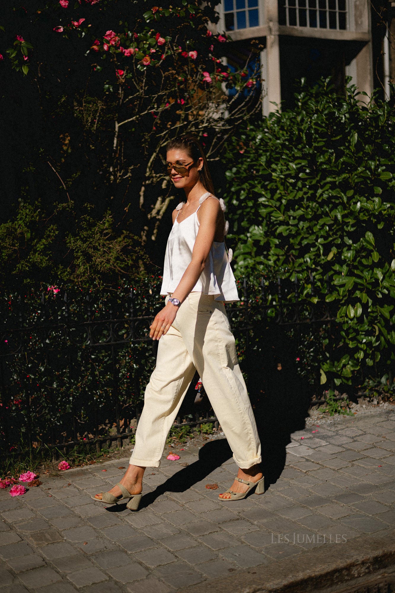 VICille V-neck rose singlet top birch