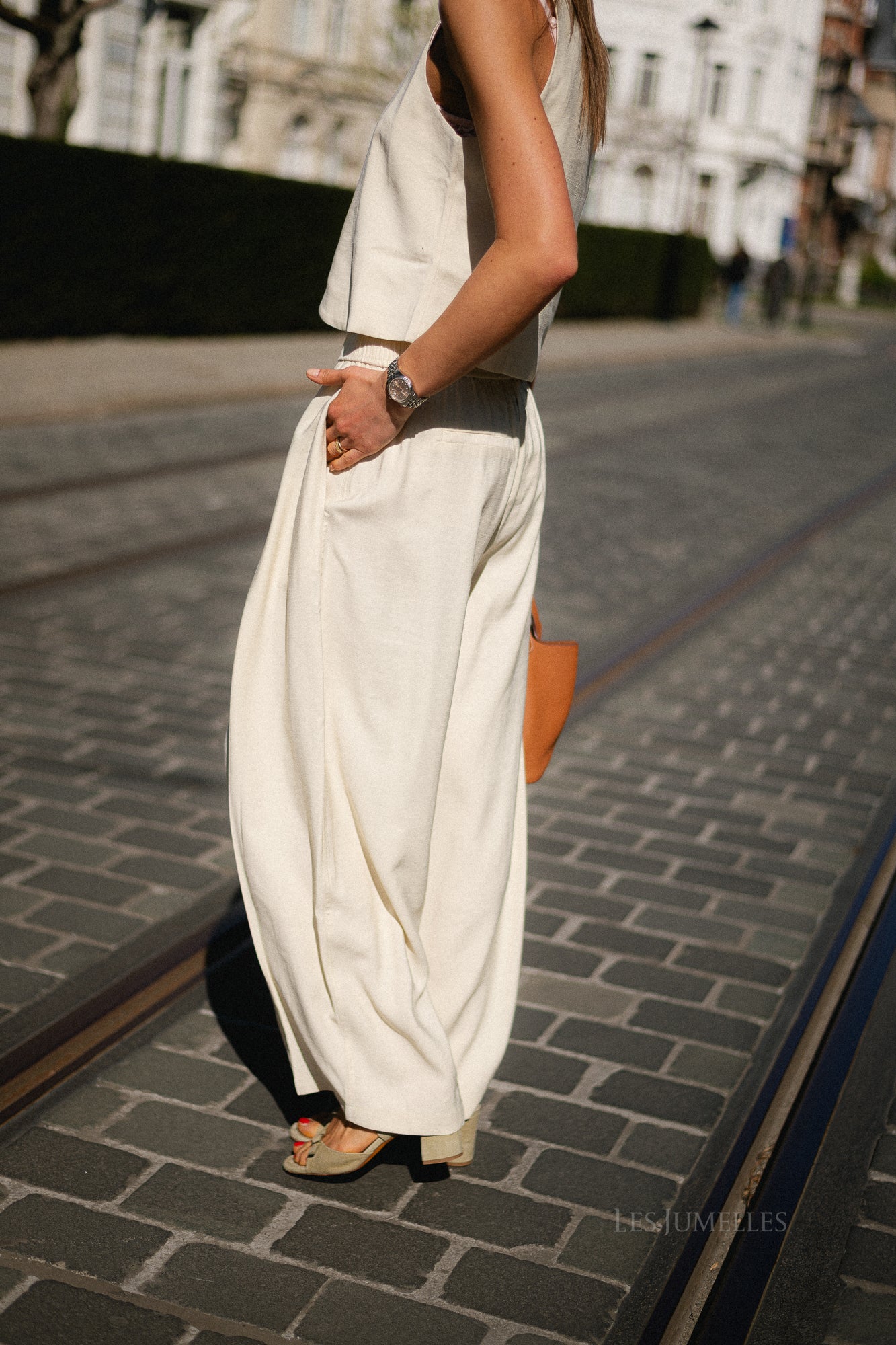 Quanda trousers almond milk