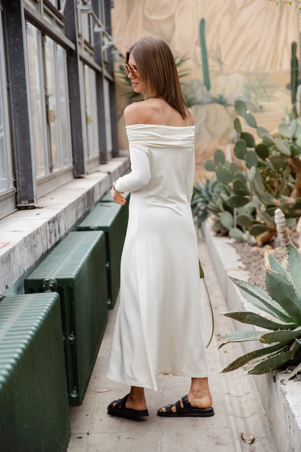 Zélie off-shoulder jurkje butter