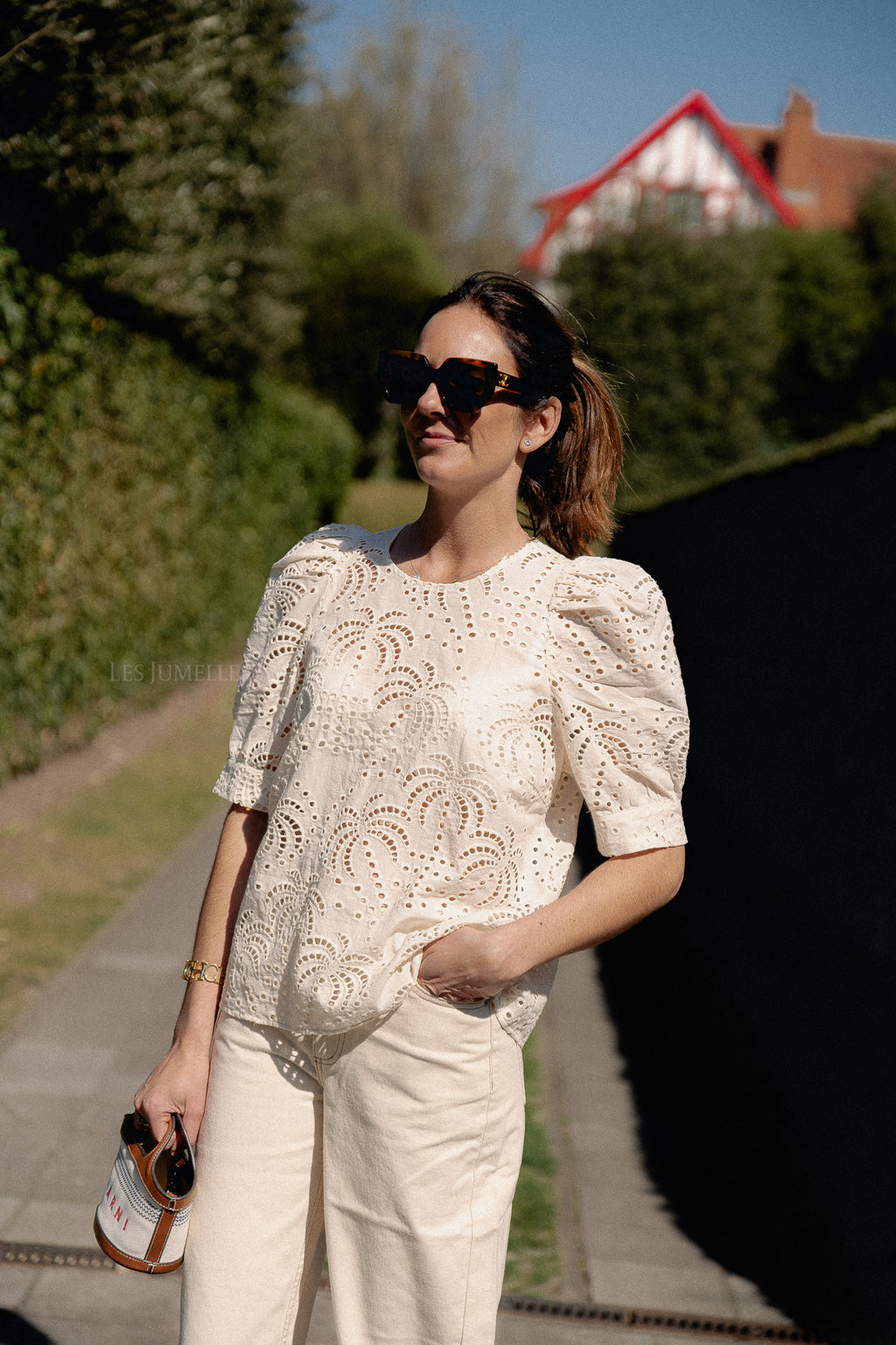 AhliaSW blouse off white