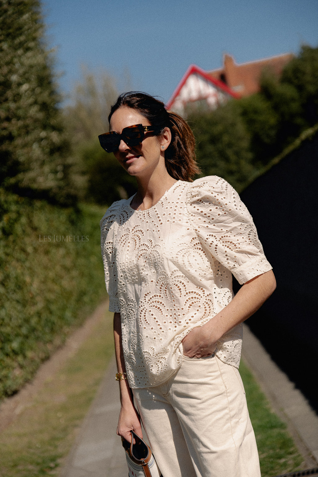 AhliaSW blouse off white