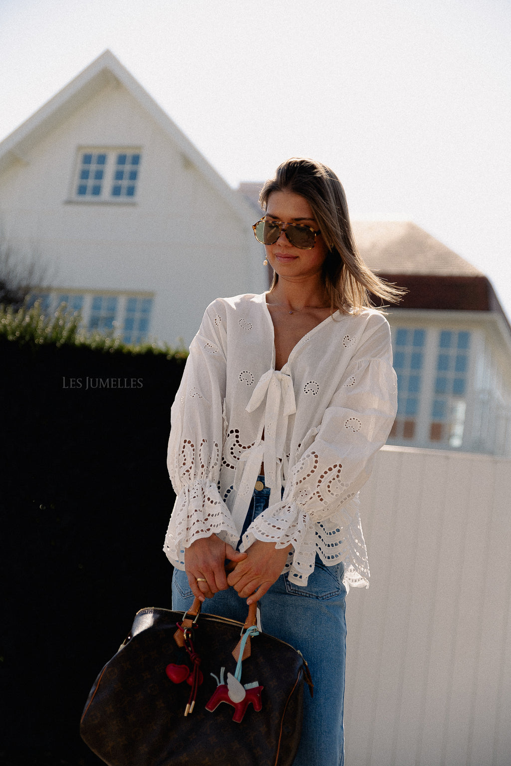 Kiki broderie strikblouse wit