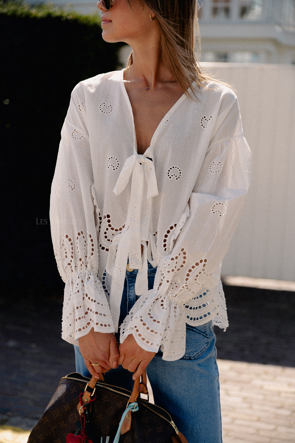Kiki broderie strikblouse wit