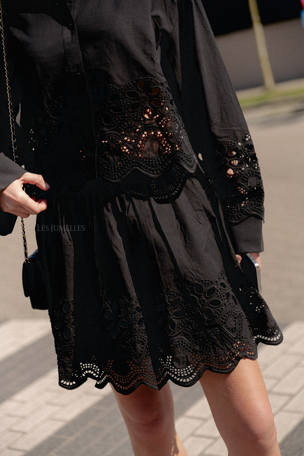 Quella skirt black