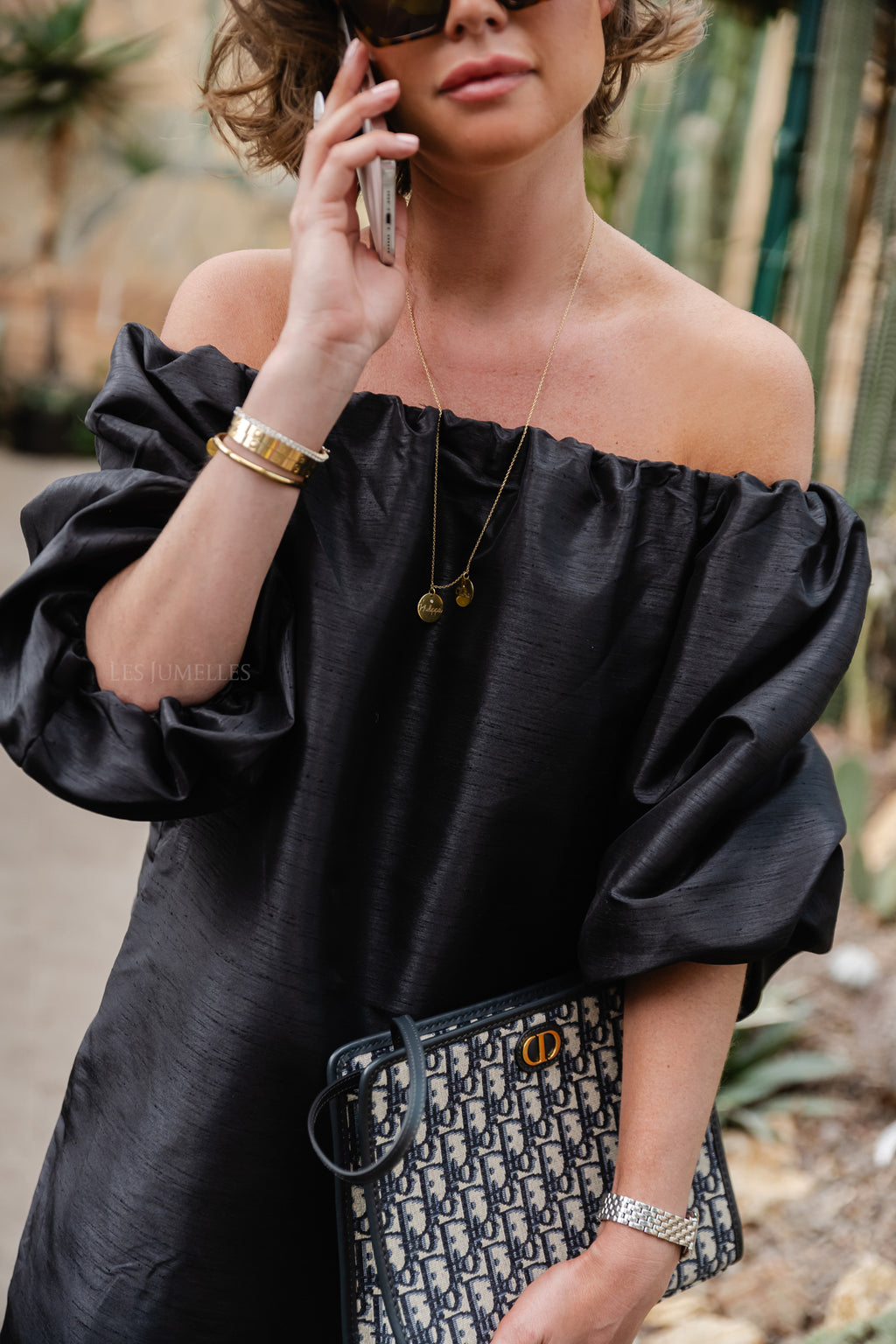 Lori off-shoulder mini-jurk zwart