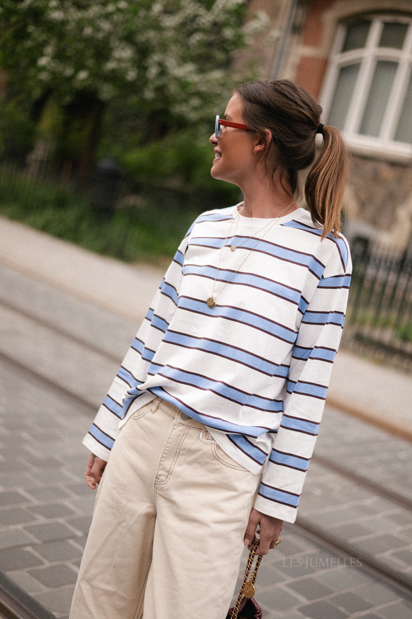 PCMila LS loose tee hydrangea/winetasting