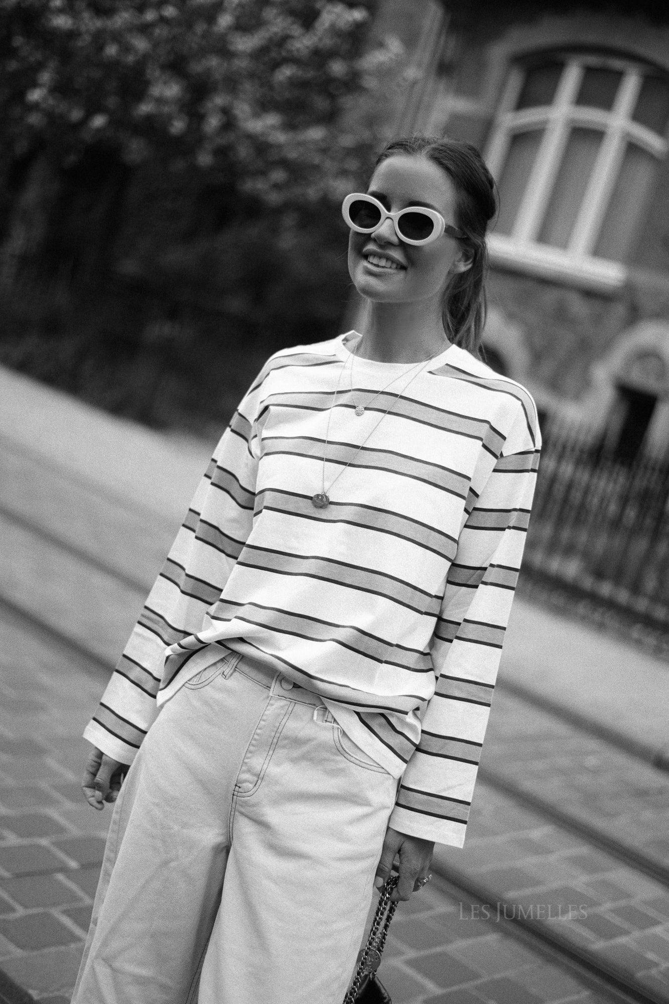 PCMila LS loose tee hydrangea/winetasting