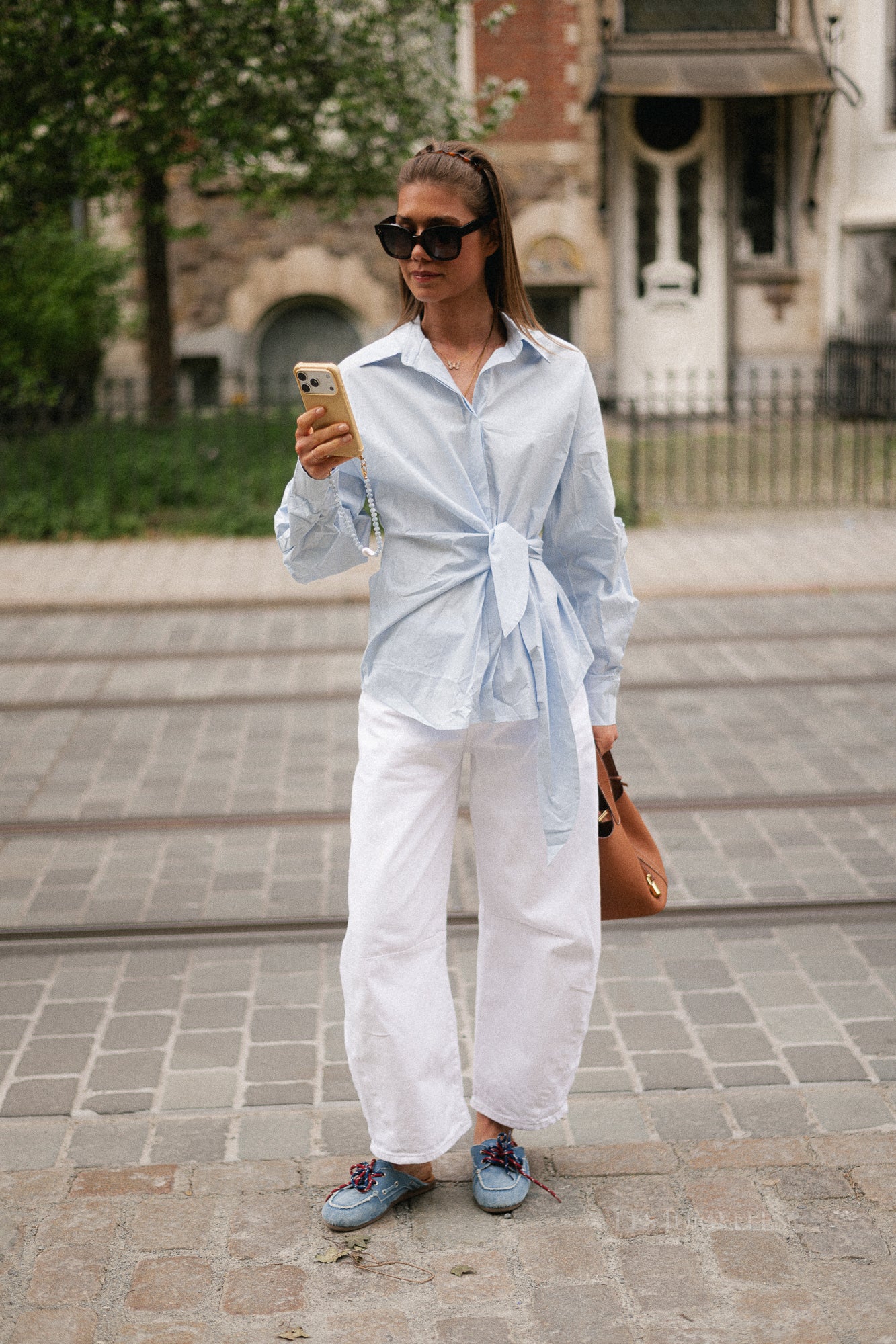 Alix tied blouse baby blue