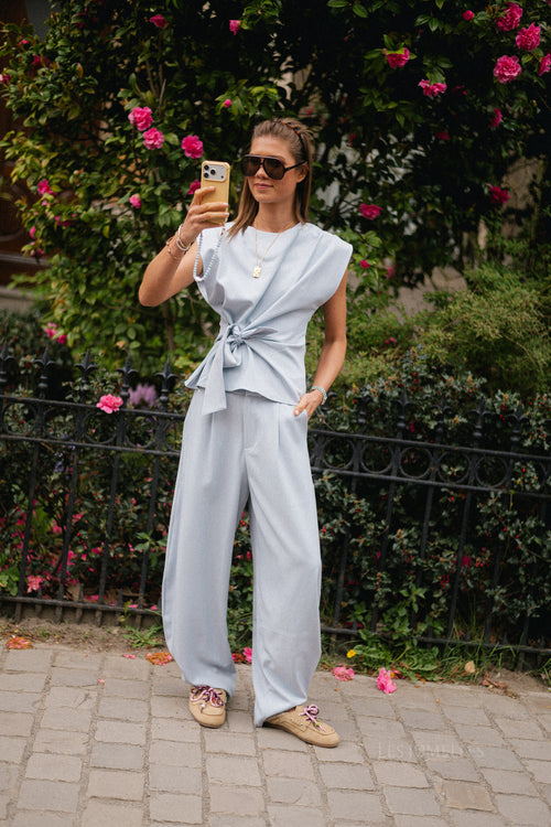 Nina pants sky blue