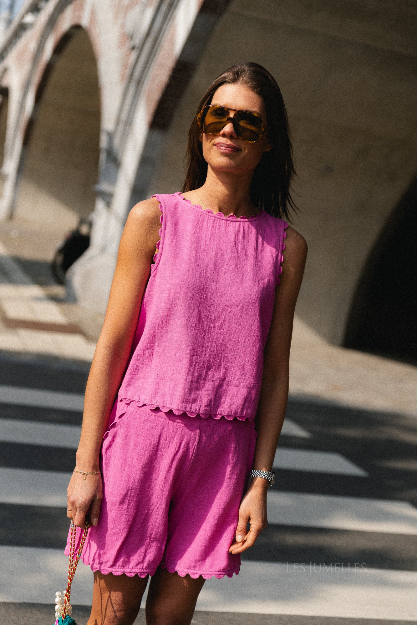 VIMindy O-neck SL scallop top fiji flower