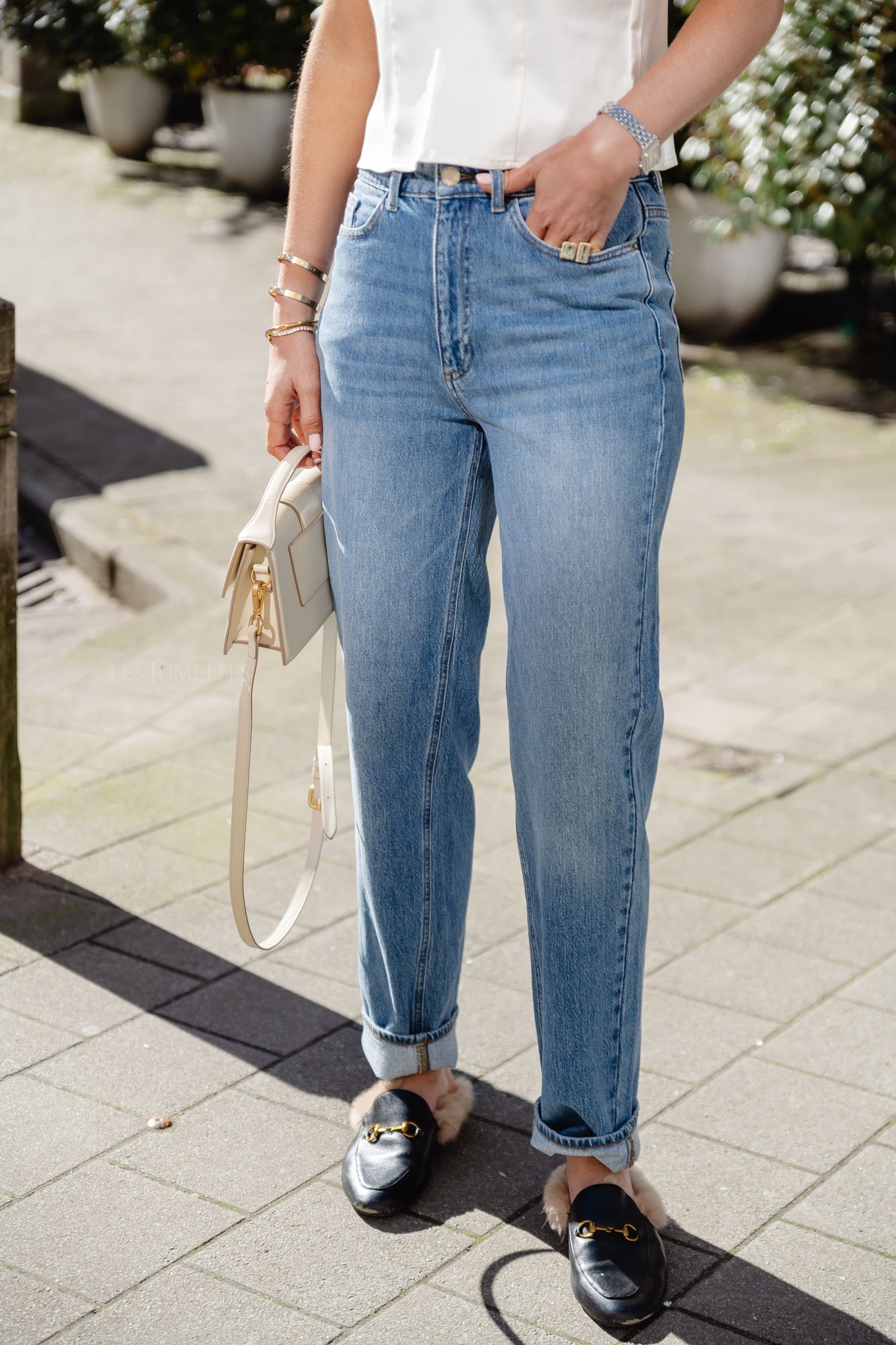 VIKelly HW Straight Jeans mittelblaue Denim-Waschung