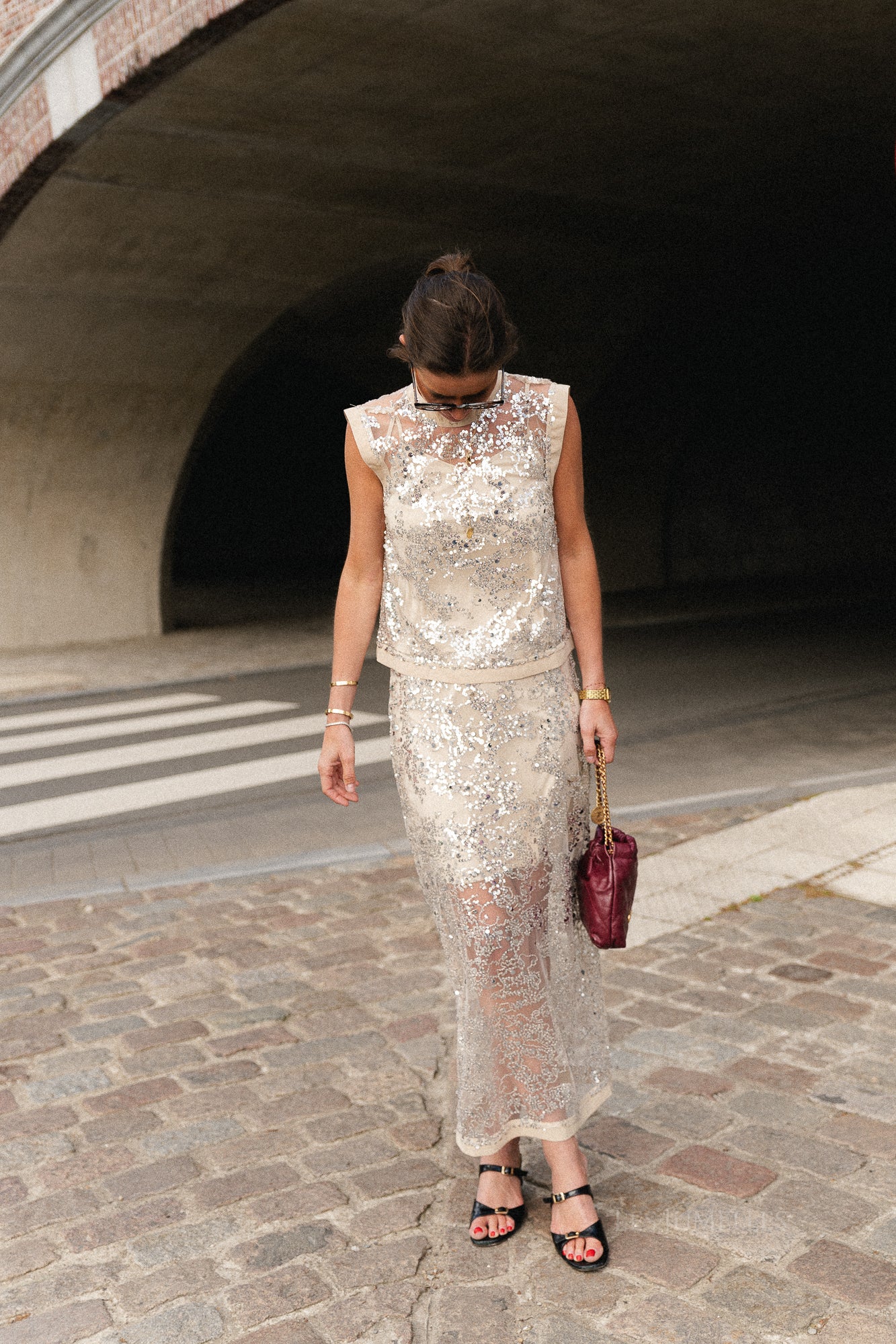 ROULeona SL O-neck top silver sequins