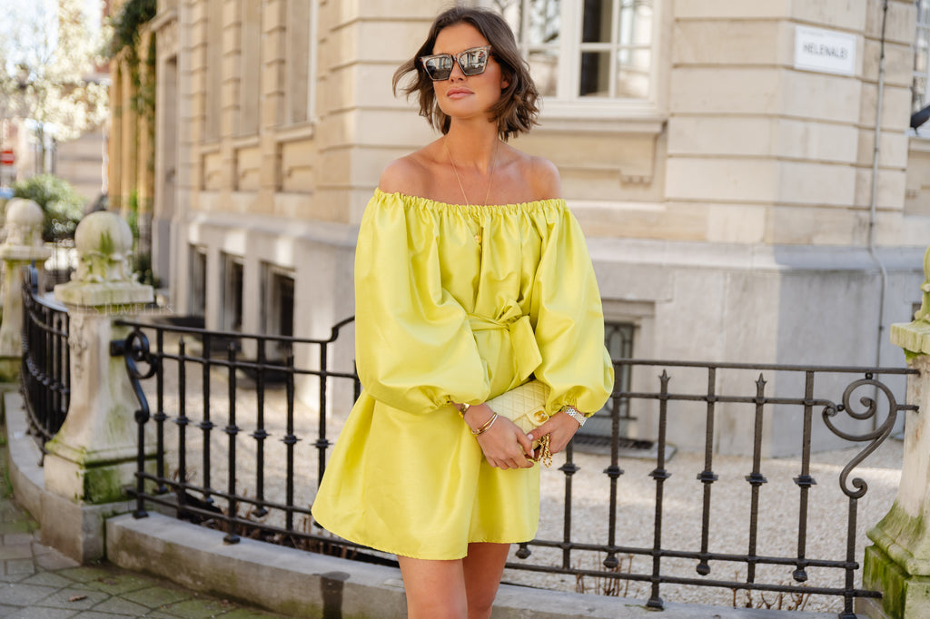 Ella off shoulder dress lime