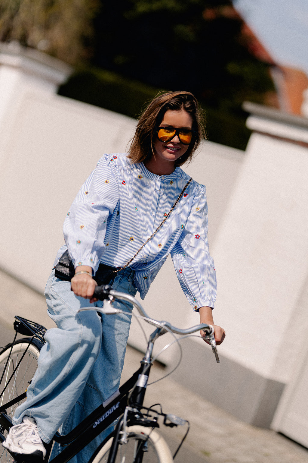 Jess embroidered blouse blue/white stripes