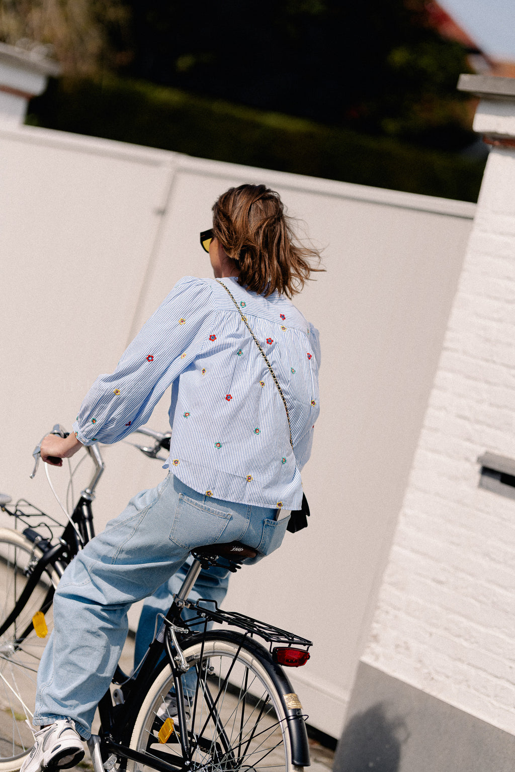 Jess embroidered blouse blue/white stripes