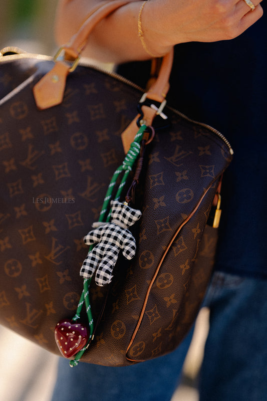 Les Jumelles Gingham teddy keychain black/ecru