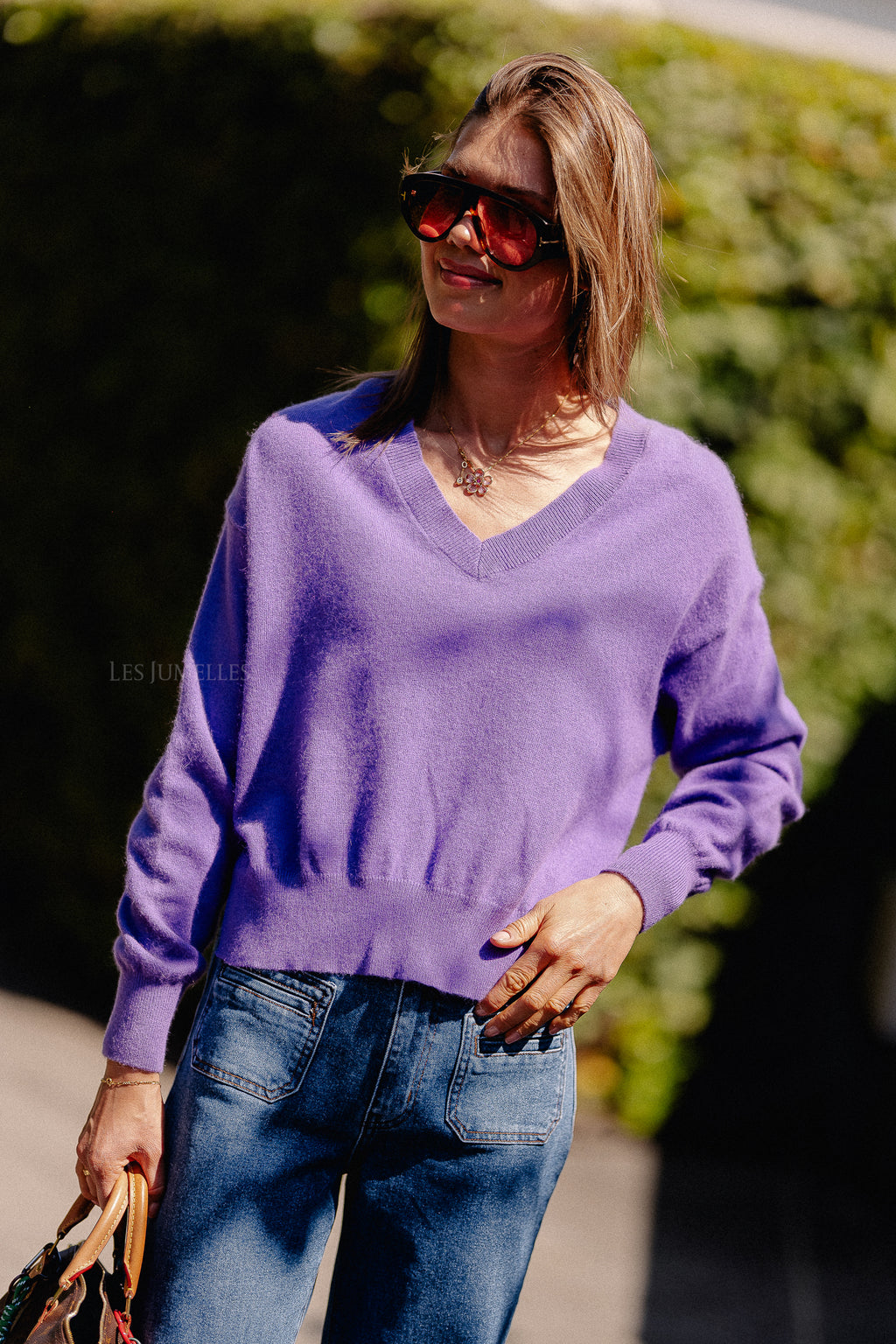 Cosette V-neck jumper violet