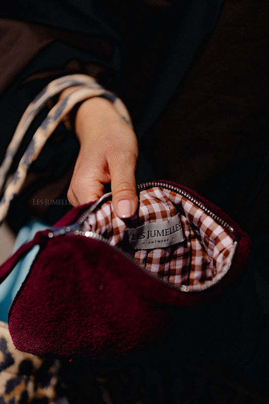 Les Jumelles Pia make up bag burgundy