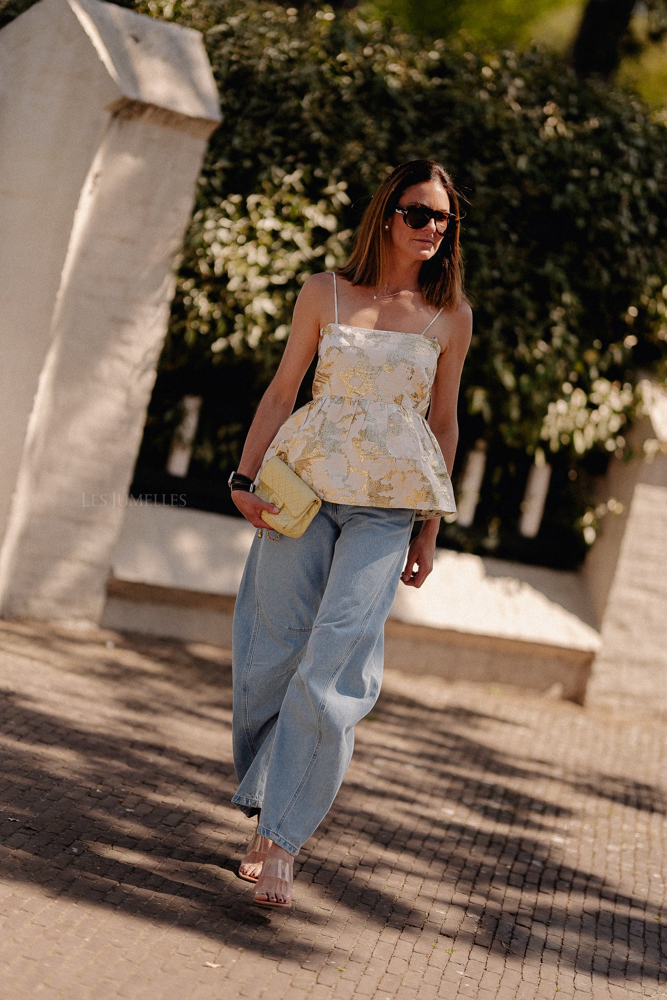 LovaSW top off white