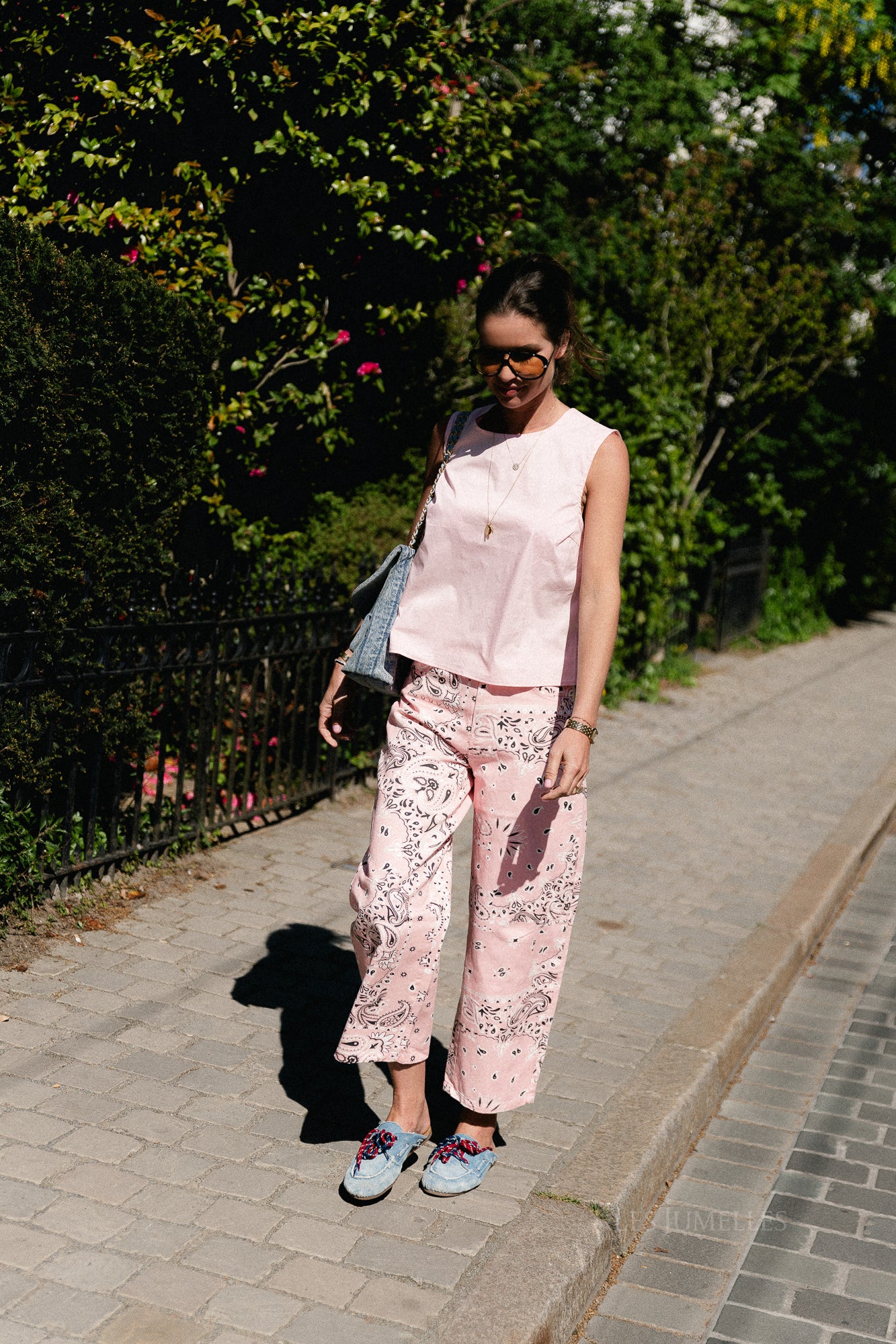 Meagan paisley barrel jeans pink