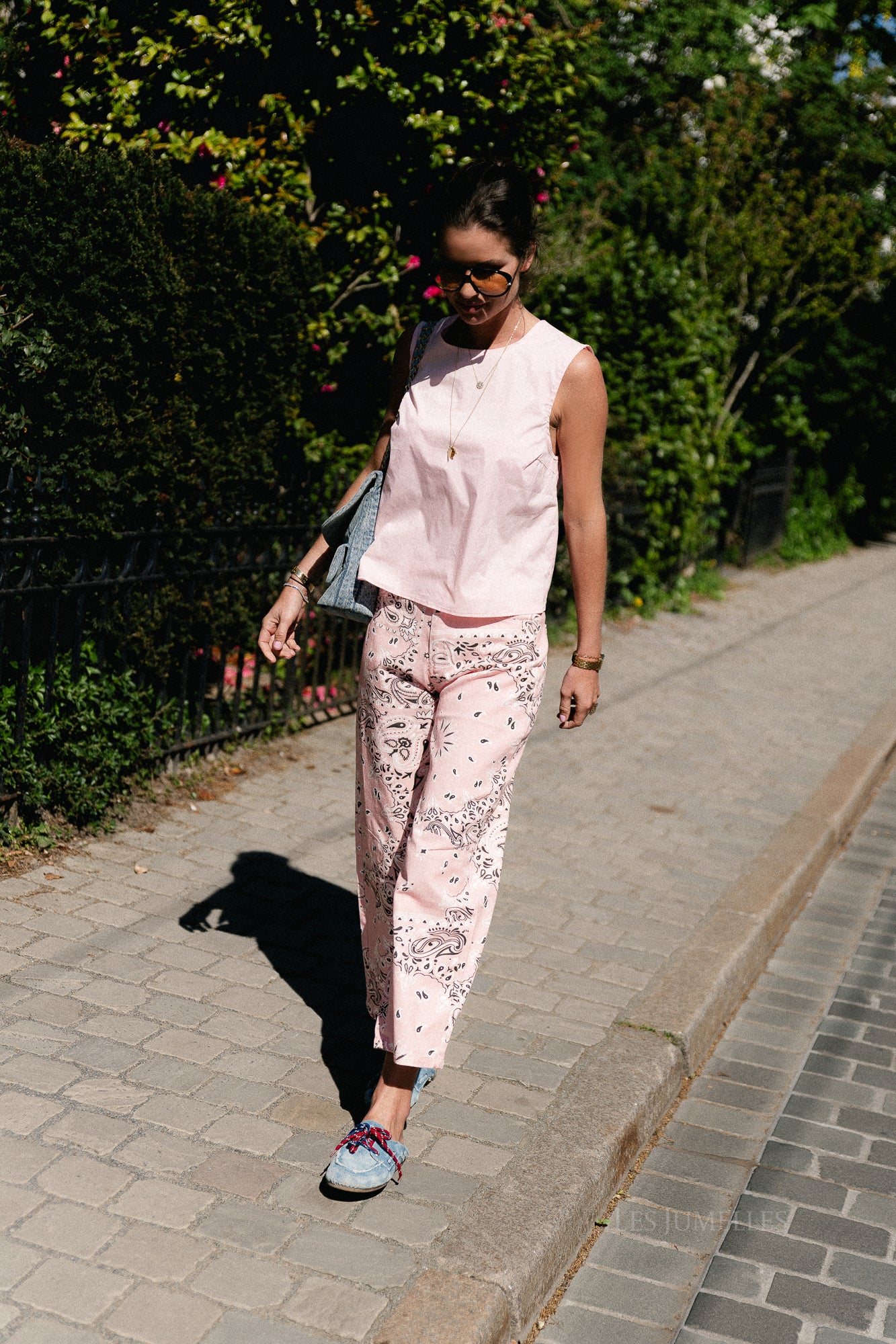 Meagan paisley barrel jeans pink